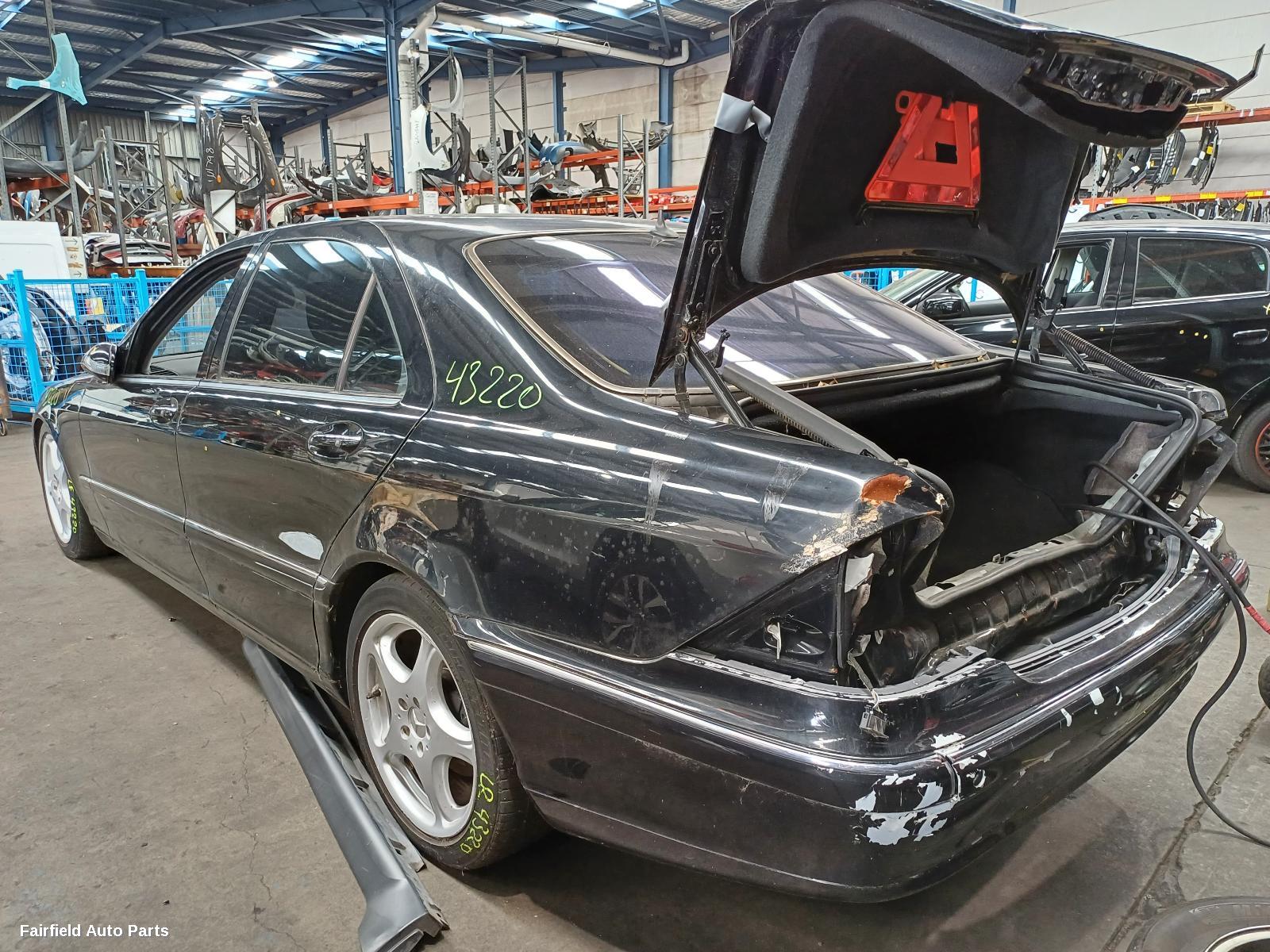 2001 Mercedes S Class Left Front Door