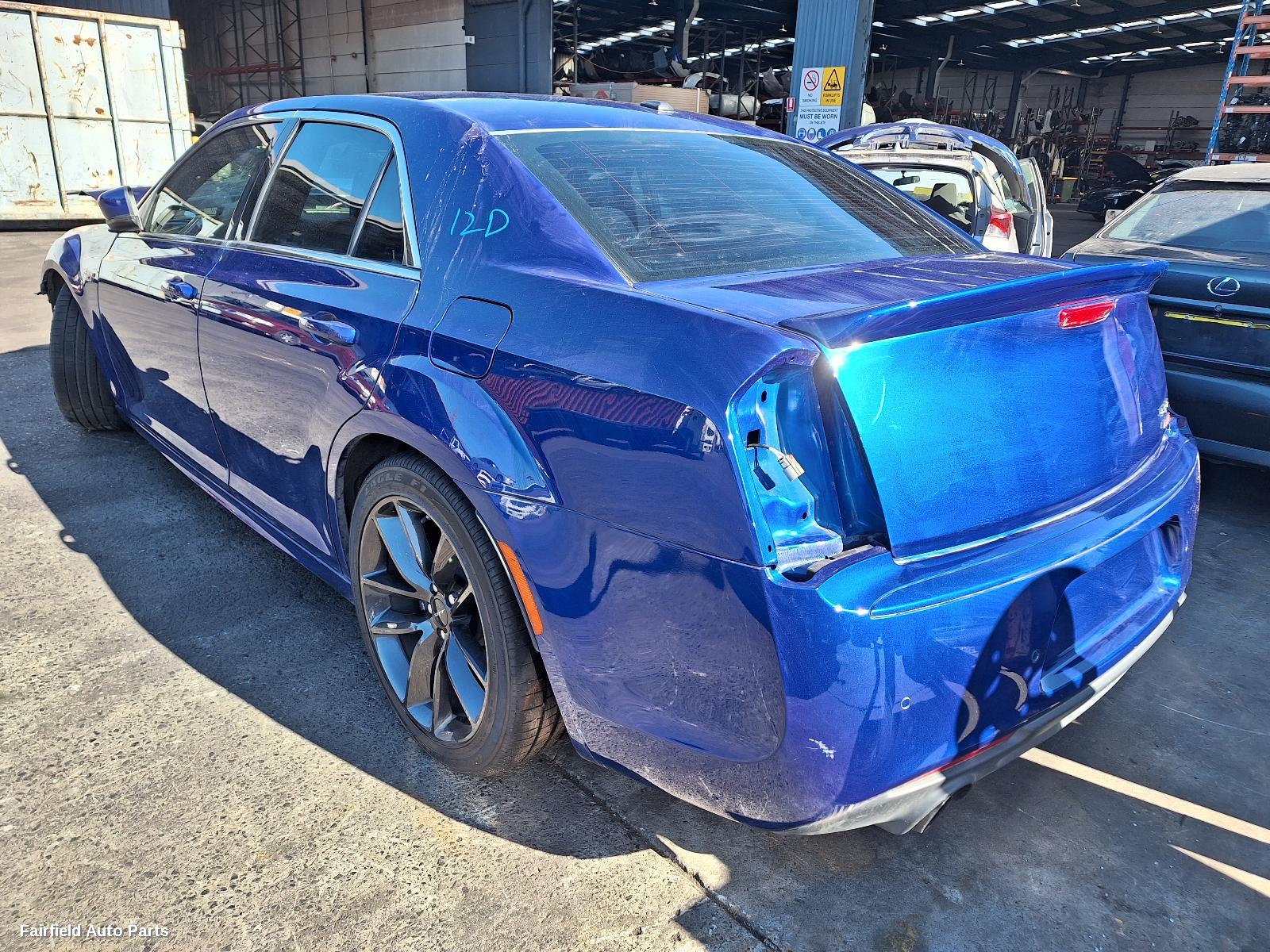 2020 Chrysler 300c Left Headlamp