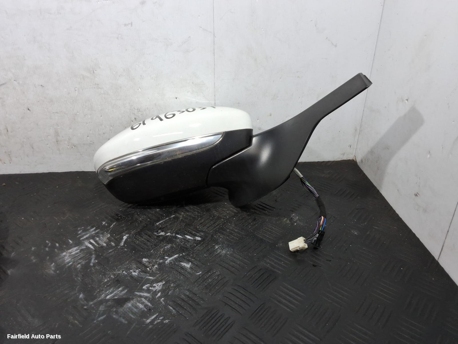 2019-2024 Citroen C3 Right Door Mirror
