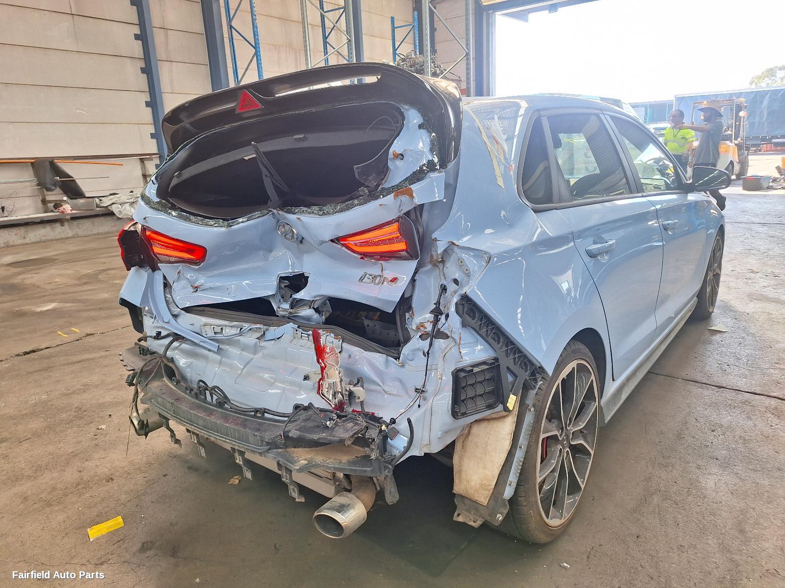 2020 Hyundai I30 Left Front Hub Assembly