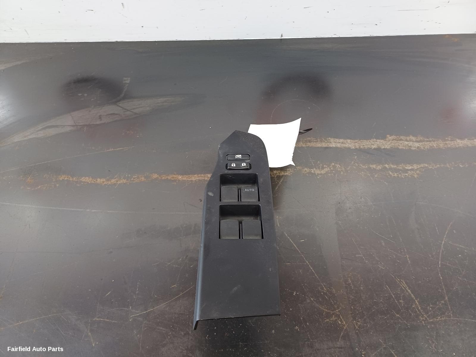 2015-2018 Toyota Corolla Pwr Dr Wind Switch