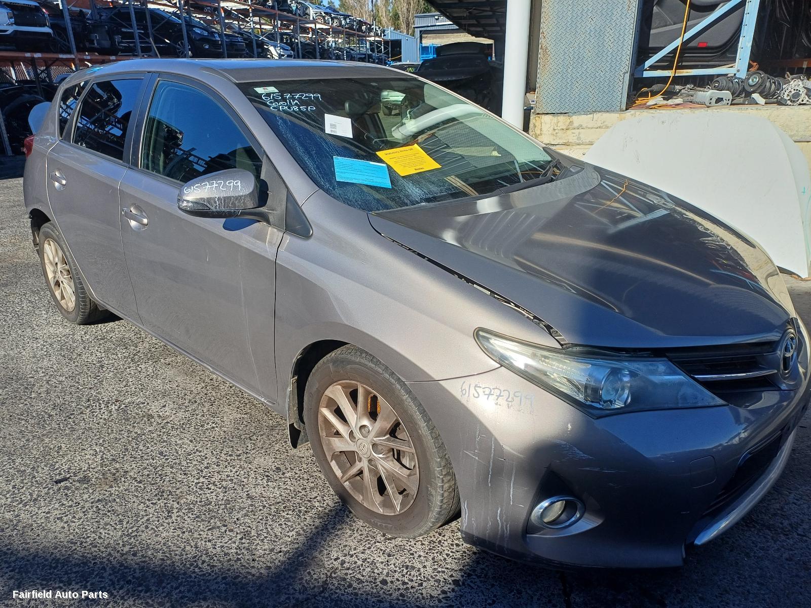 2013 Toyota Corolla Right Taillight