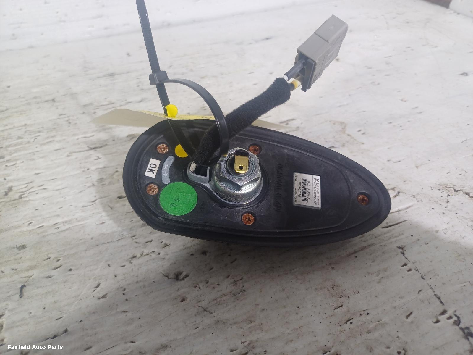 2012-2017 Hyundai I30 Antenna