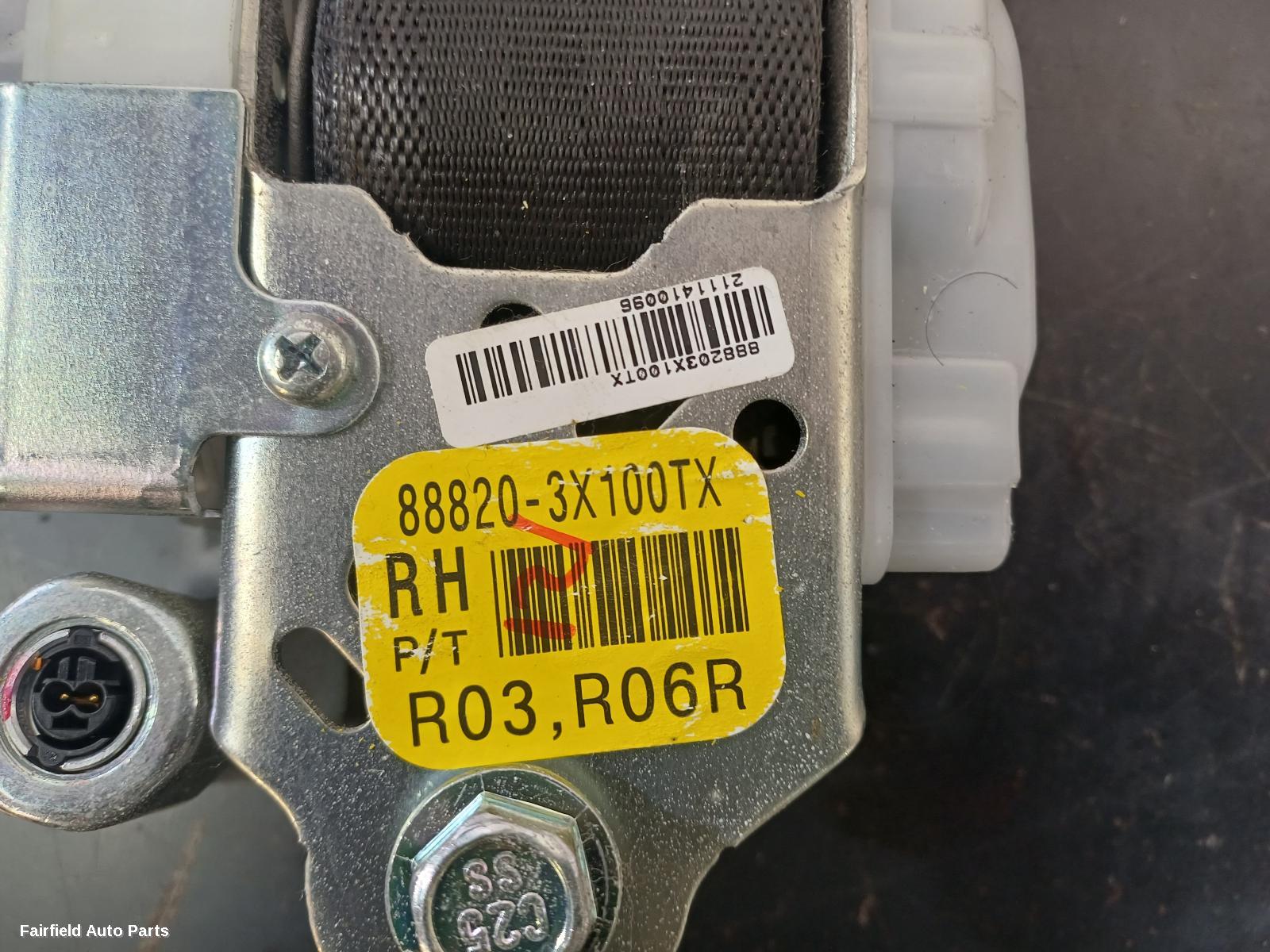 2011-2015 Hyundai Elantra Seatbelt Stalk