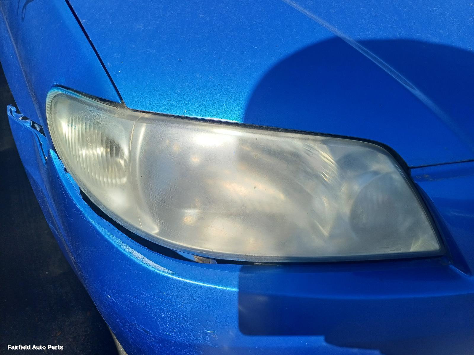 2003 Mazda 323 Grille