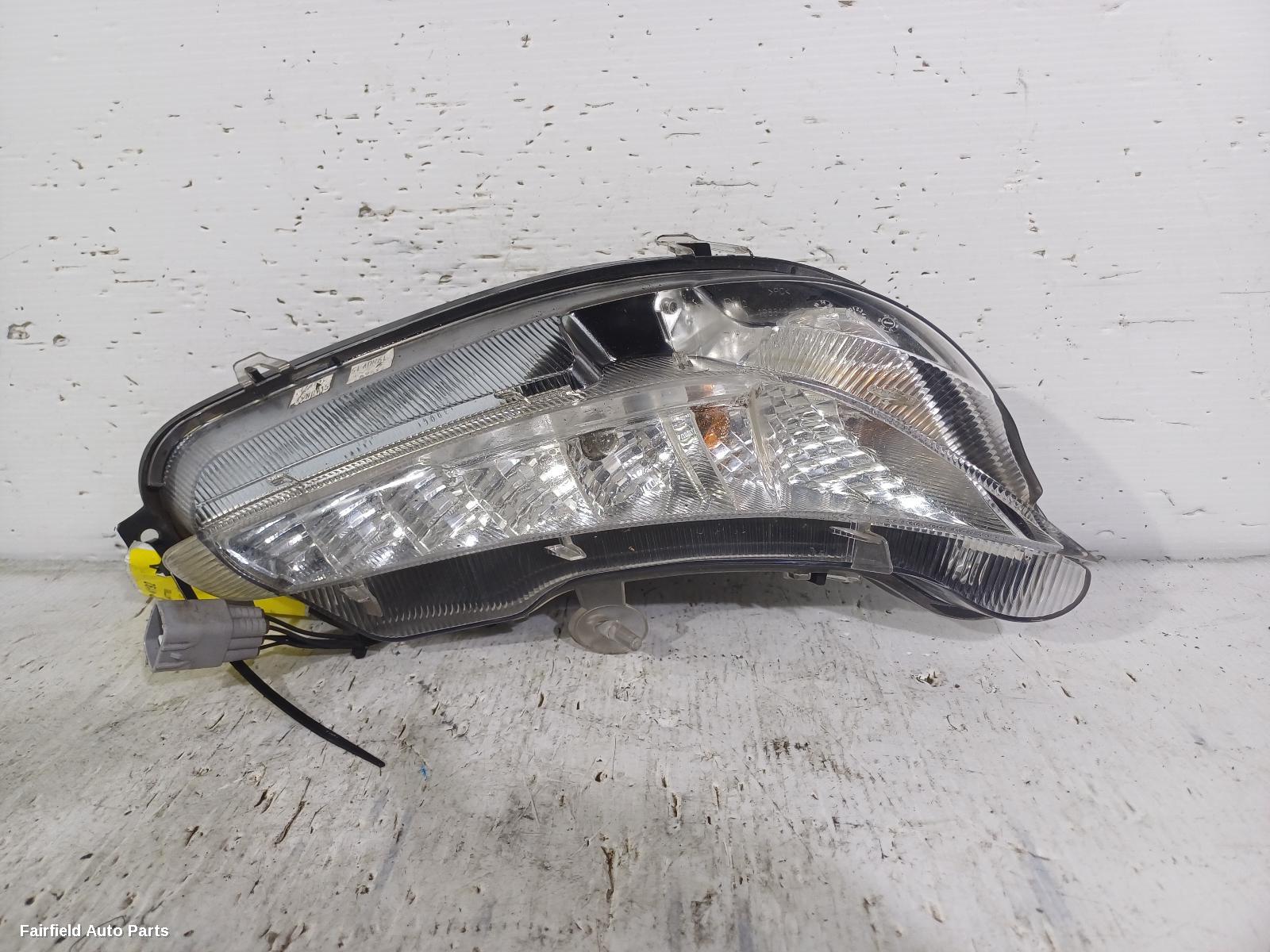 2015-2017 Toyota Camry Right Indicator Fog Side