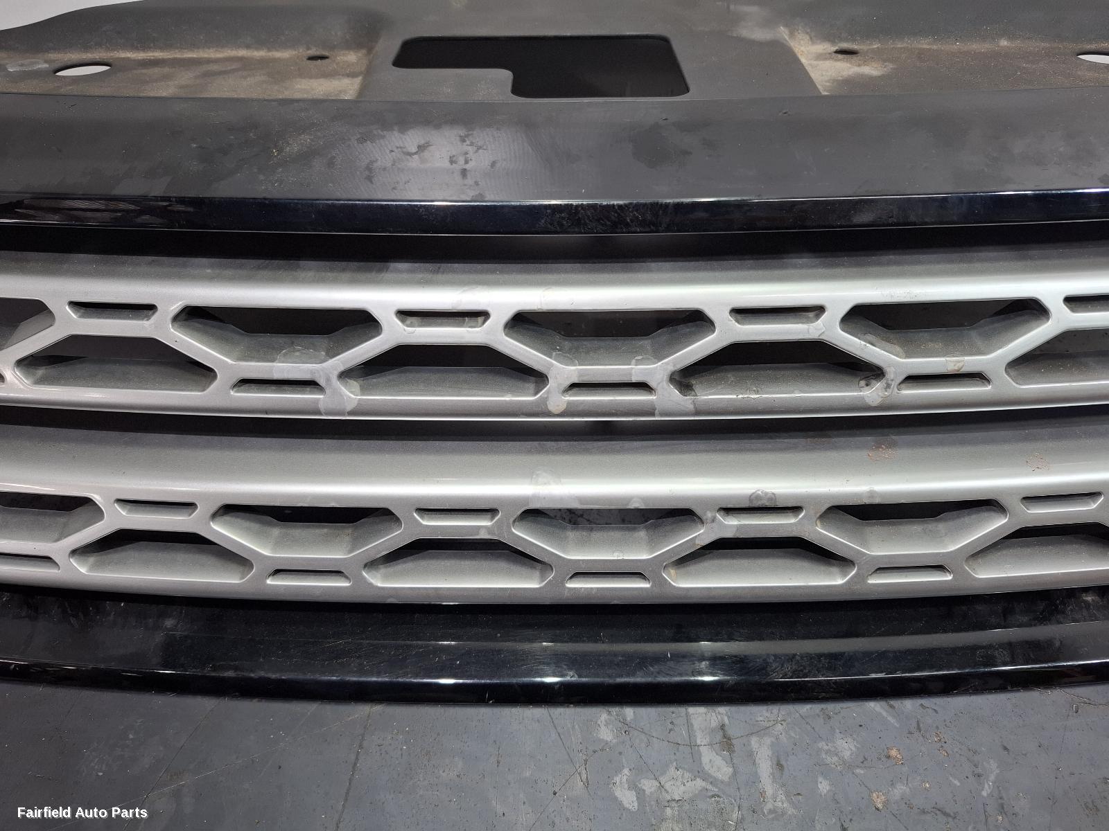 2016-2020 Land Rover Discovery Grille