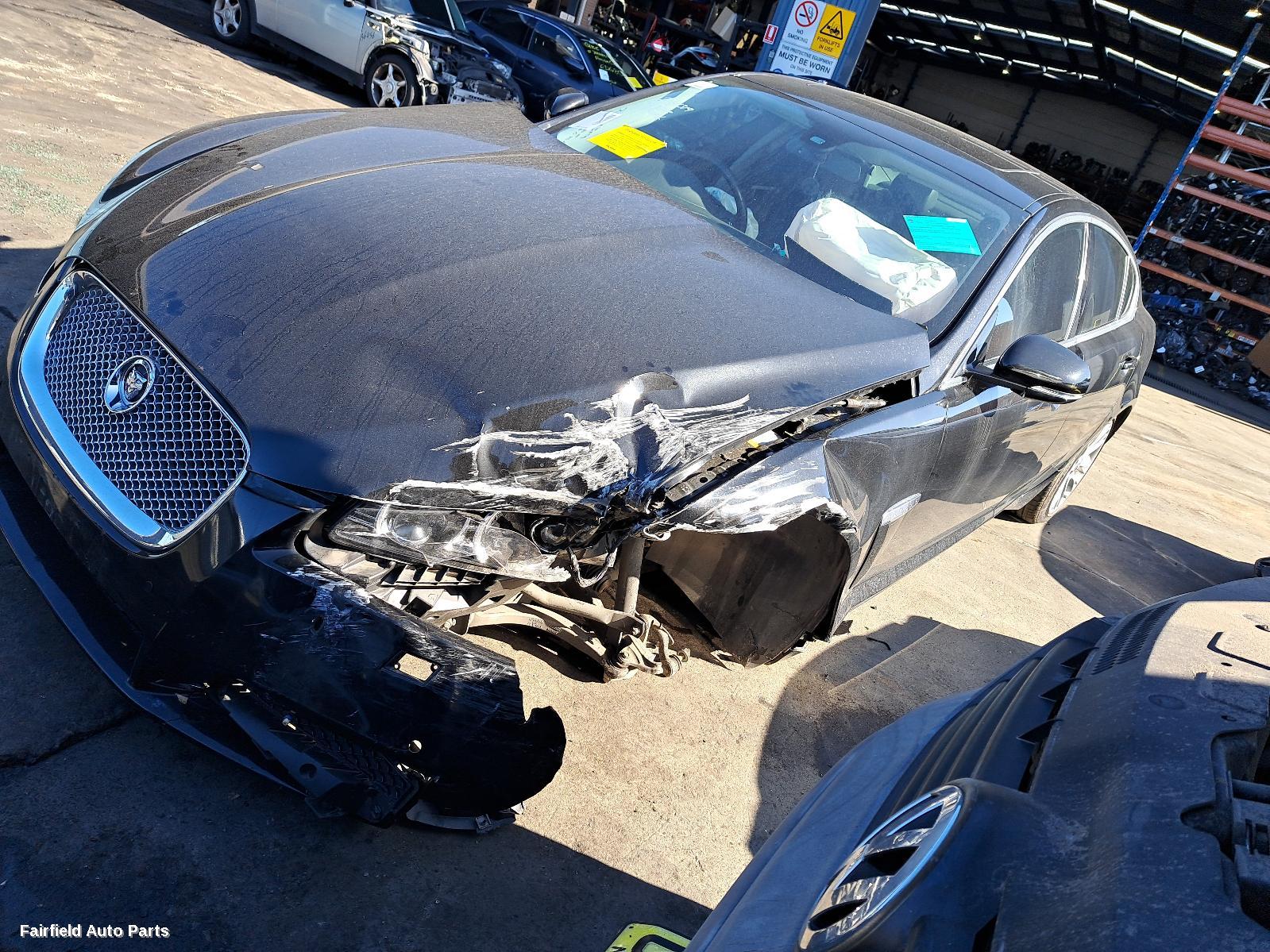 2013 Jaguar Xf Differential Centre