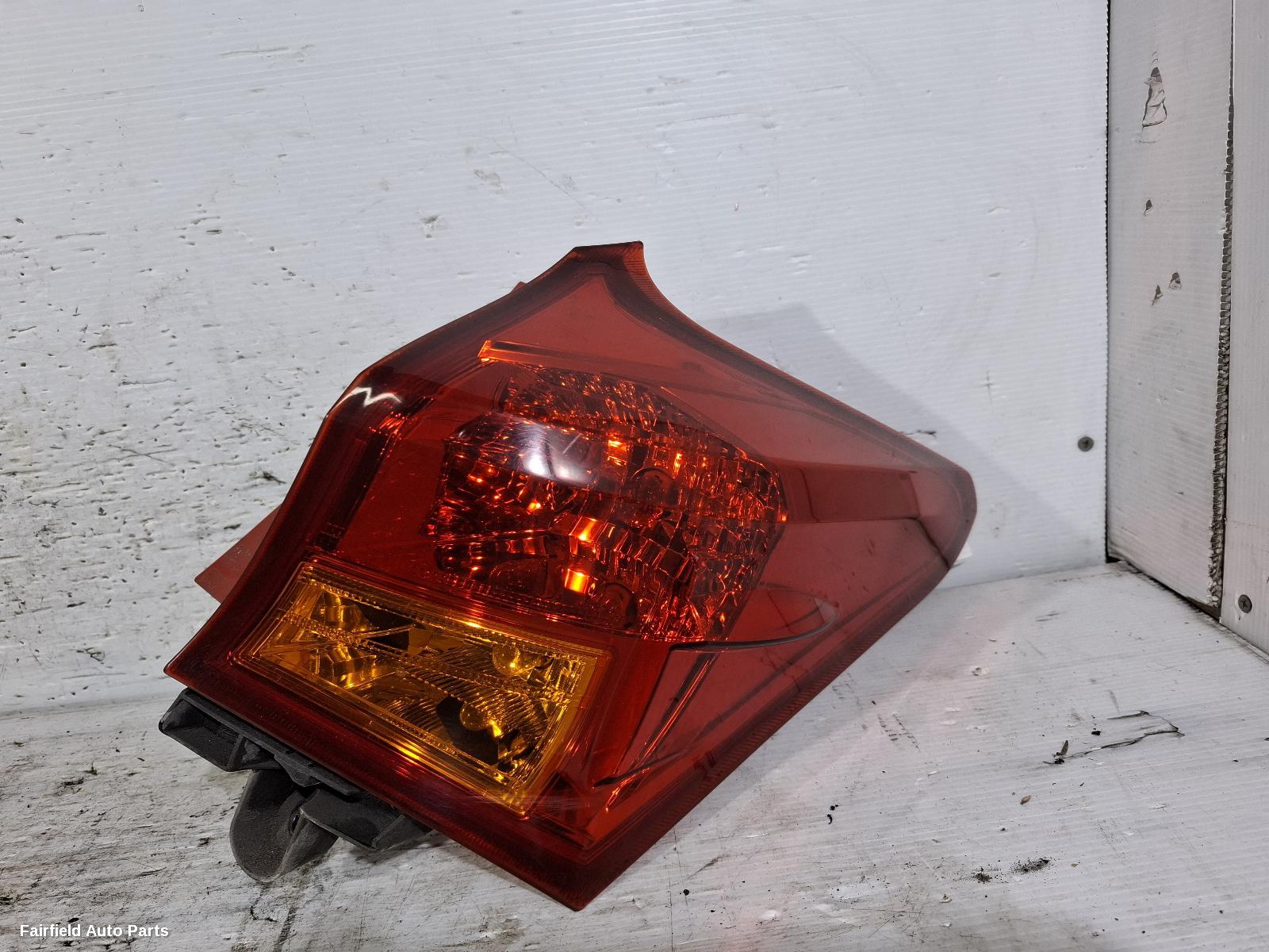 2012-2015 Toyota Corolla Right Taillight