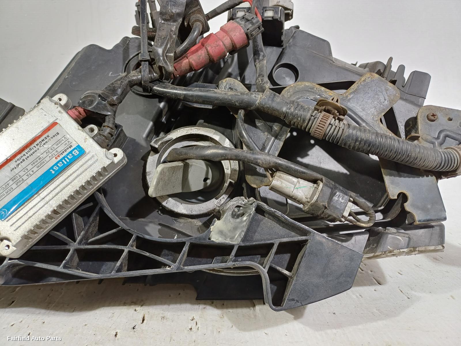 2005-2010 Lexus Is250/is250c Right Headlamp