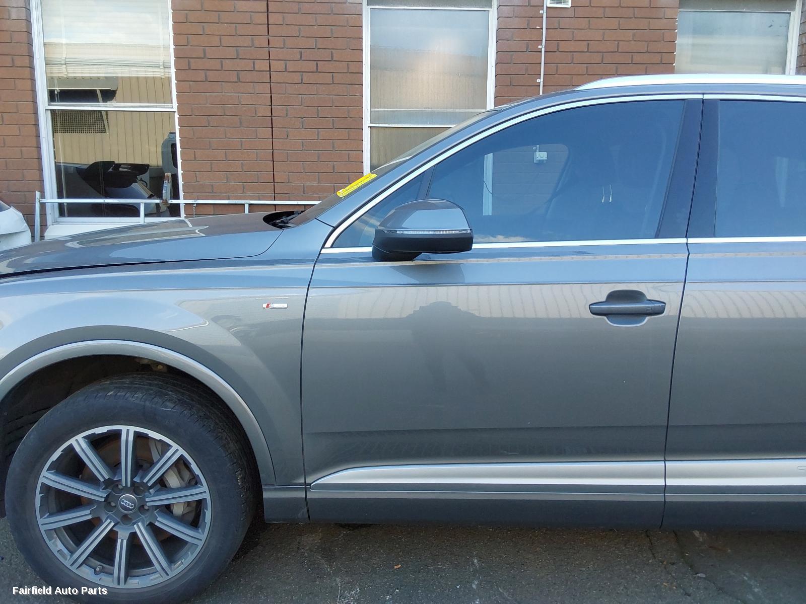 2015-2025 Audi Q7 Right Rear Door Window