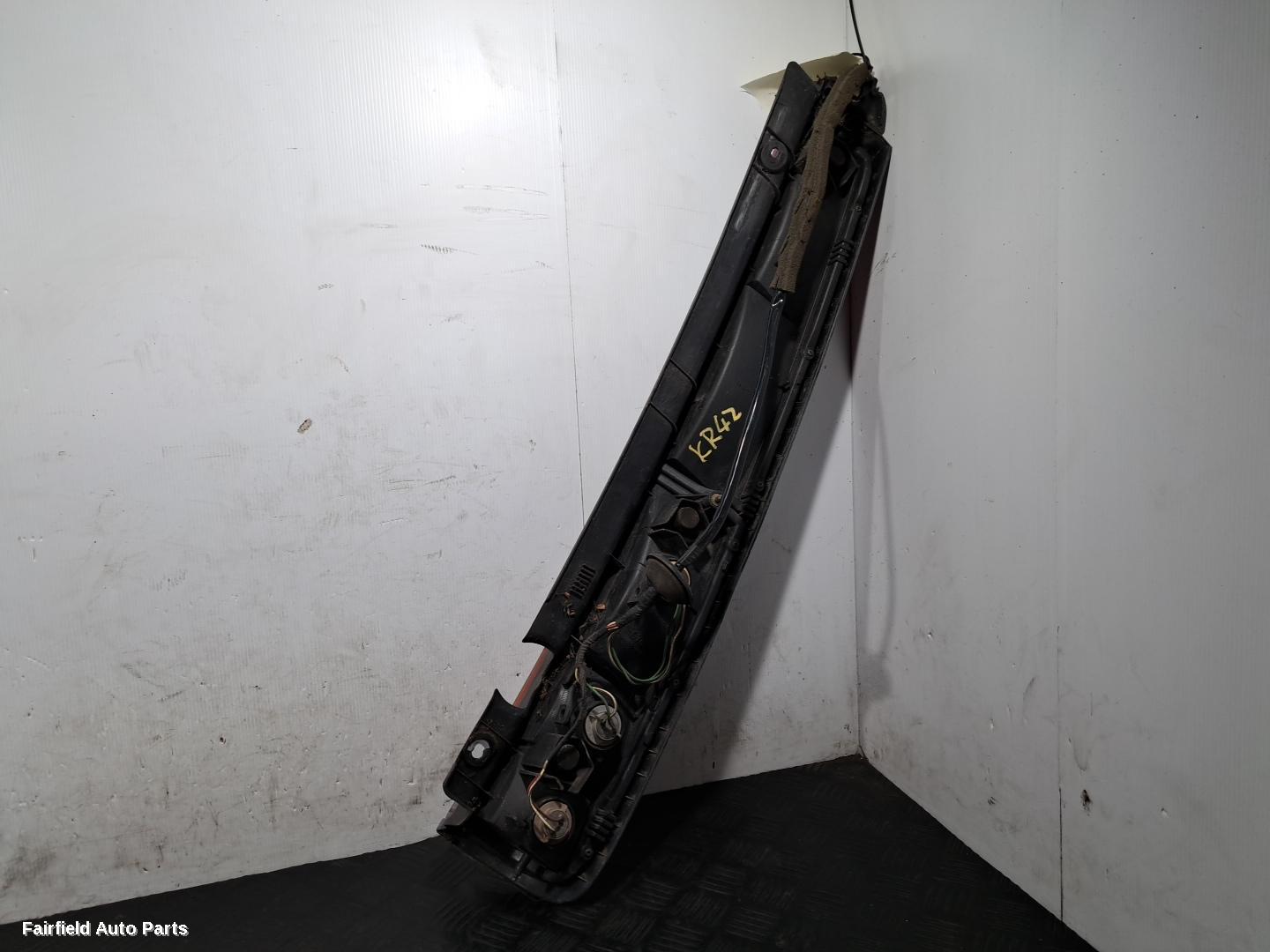 1996-1998 Toyota Townace Left Taillight