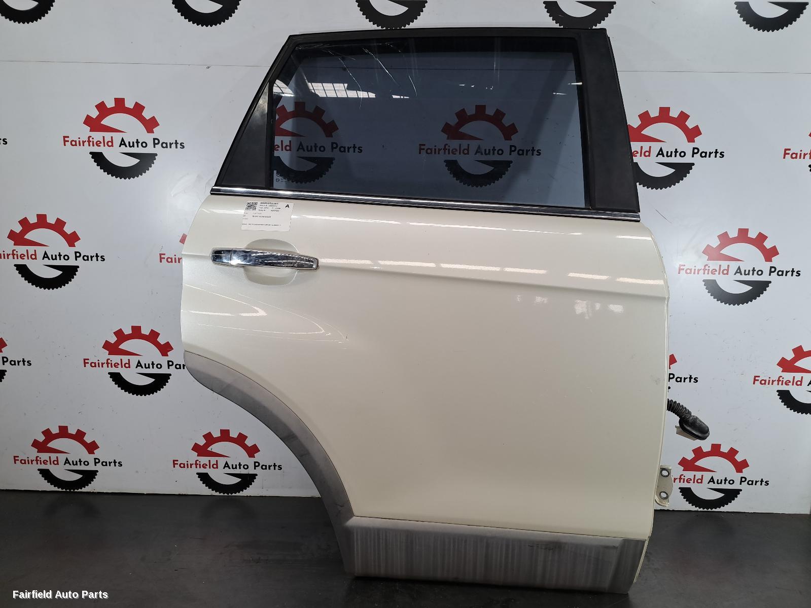 2012 Holden Captiva Right Rear Door Sliding