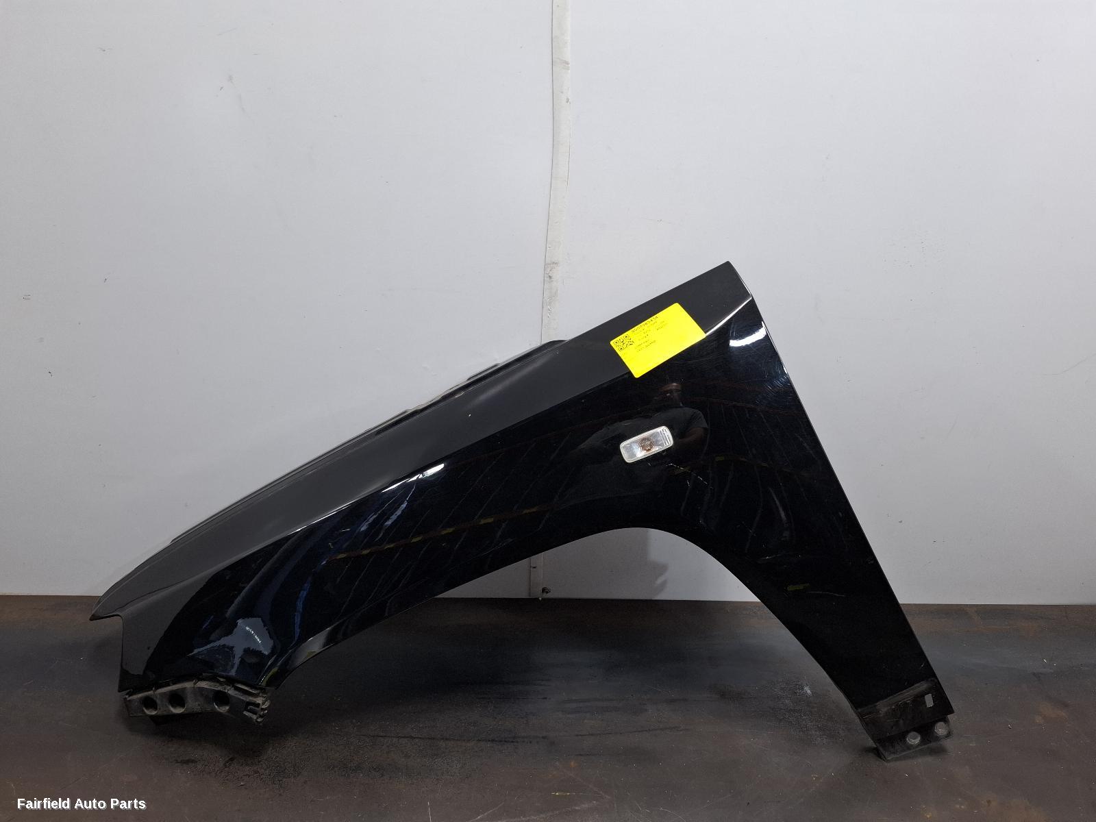 2012 Jeep Compass Left Guard