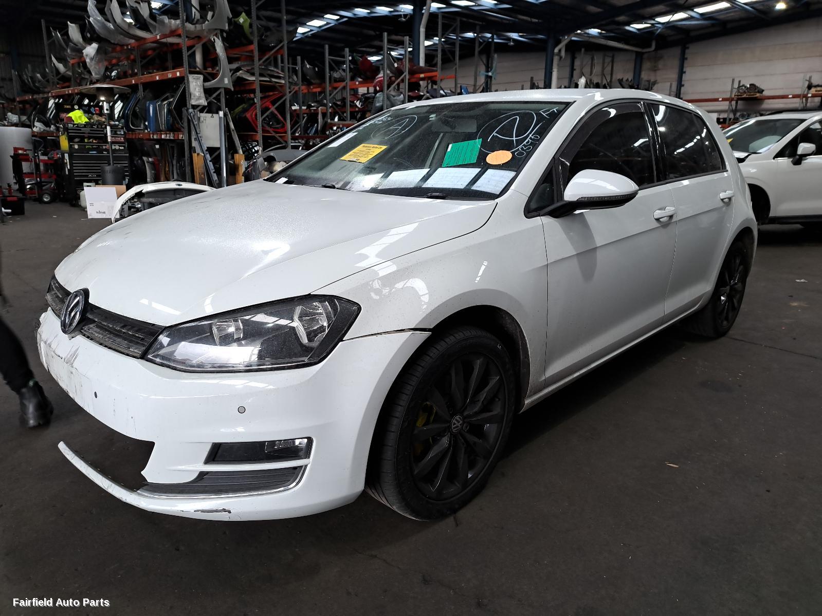 2013-2017 Volkswagen Golf Left Driveshaft