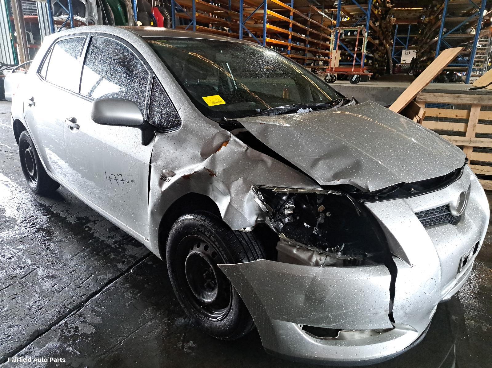 2008 Toyota Corolla Gear Stick Shifter