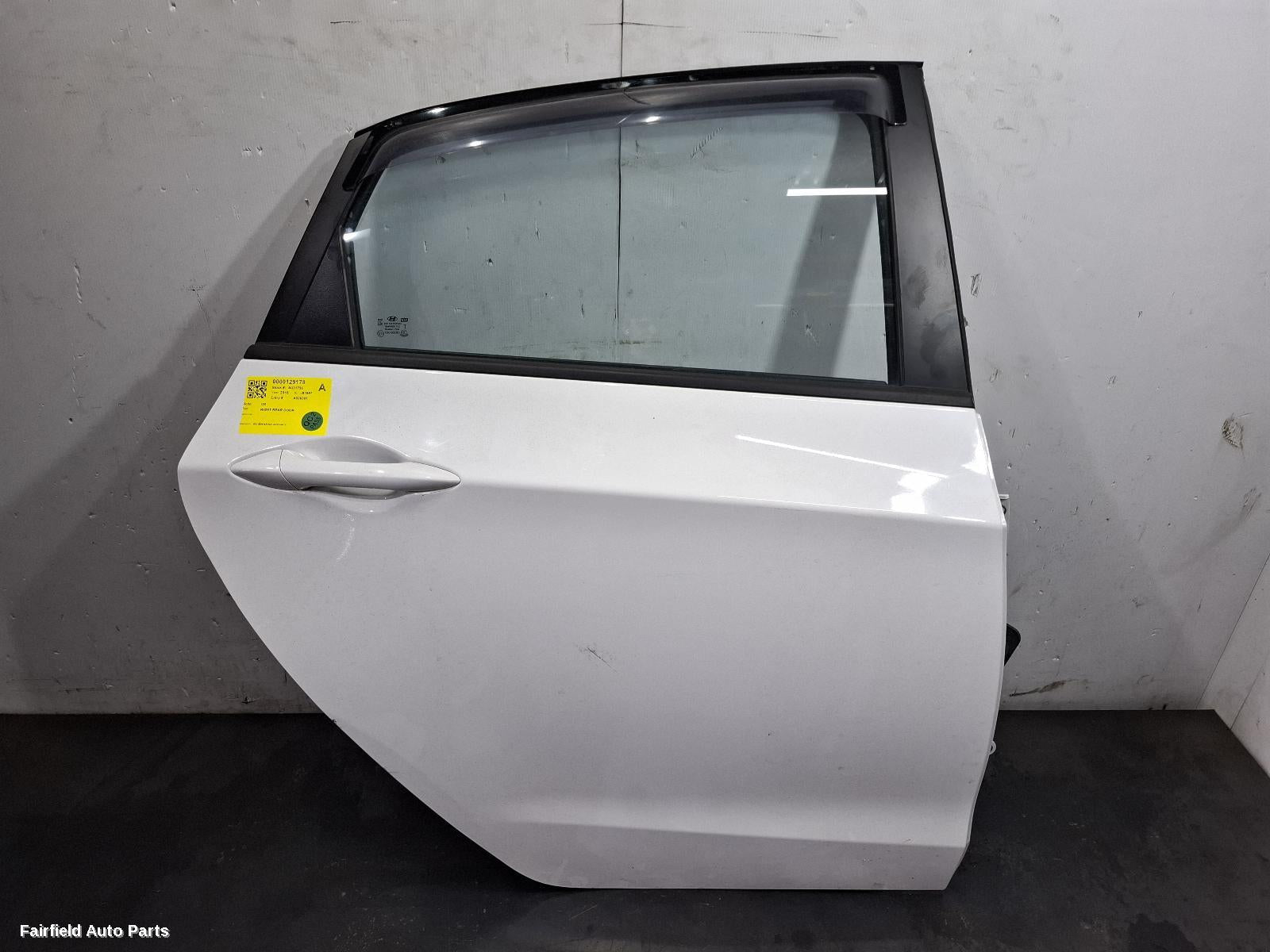 2012-2017 Hyundai I30 Right Rear Door Sliding