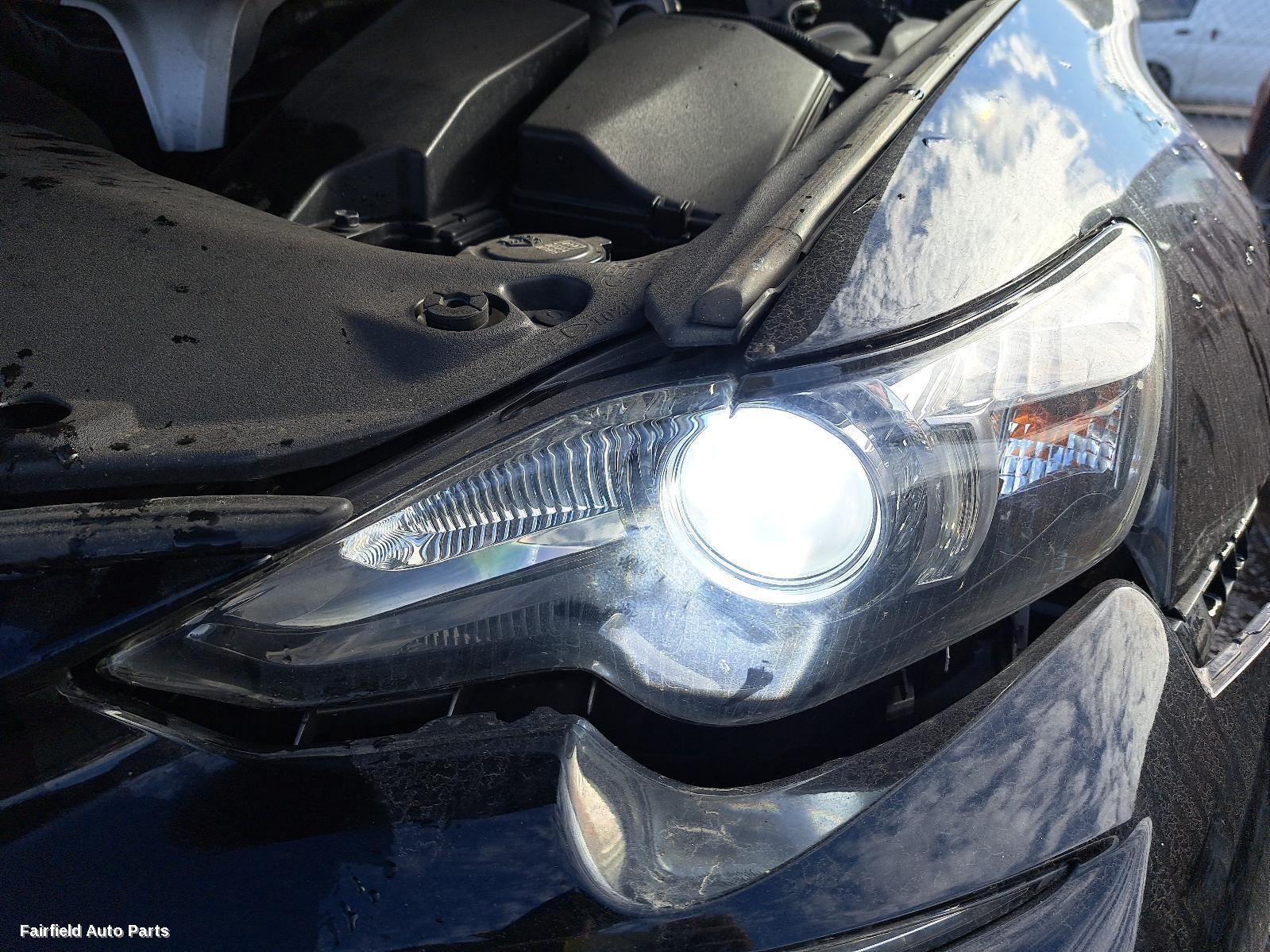 2014 Lexus Is Series Left Taillight