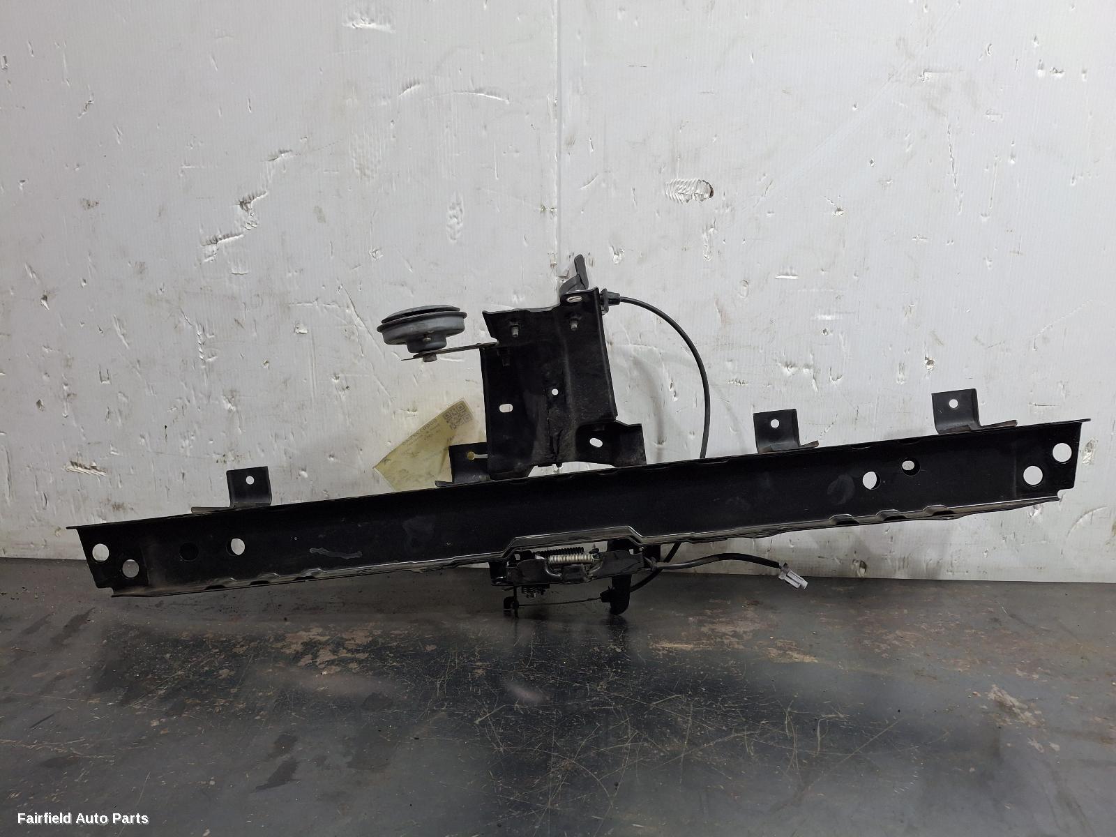 2014-2022 Nissan Xtrail Radiator Support