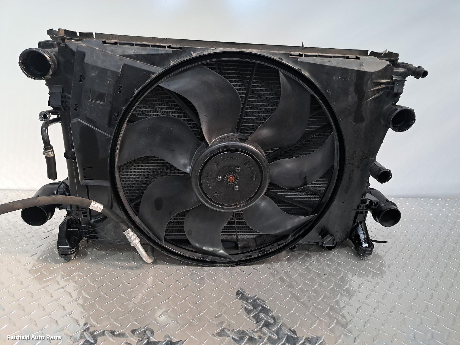 2007-2015 Mercedes C Class Fan
