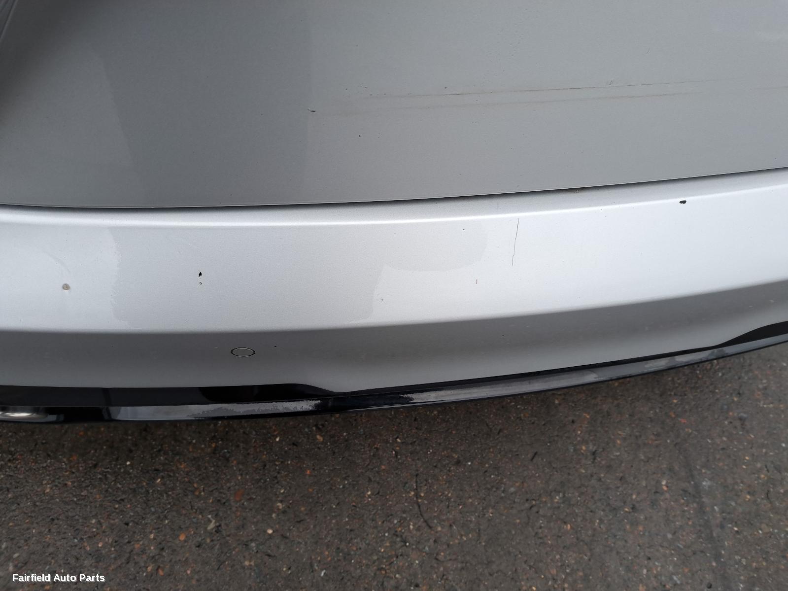 2019 Kia Stinger Right Taillight