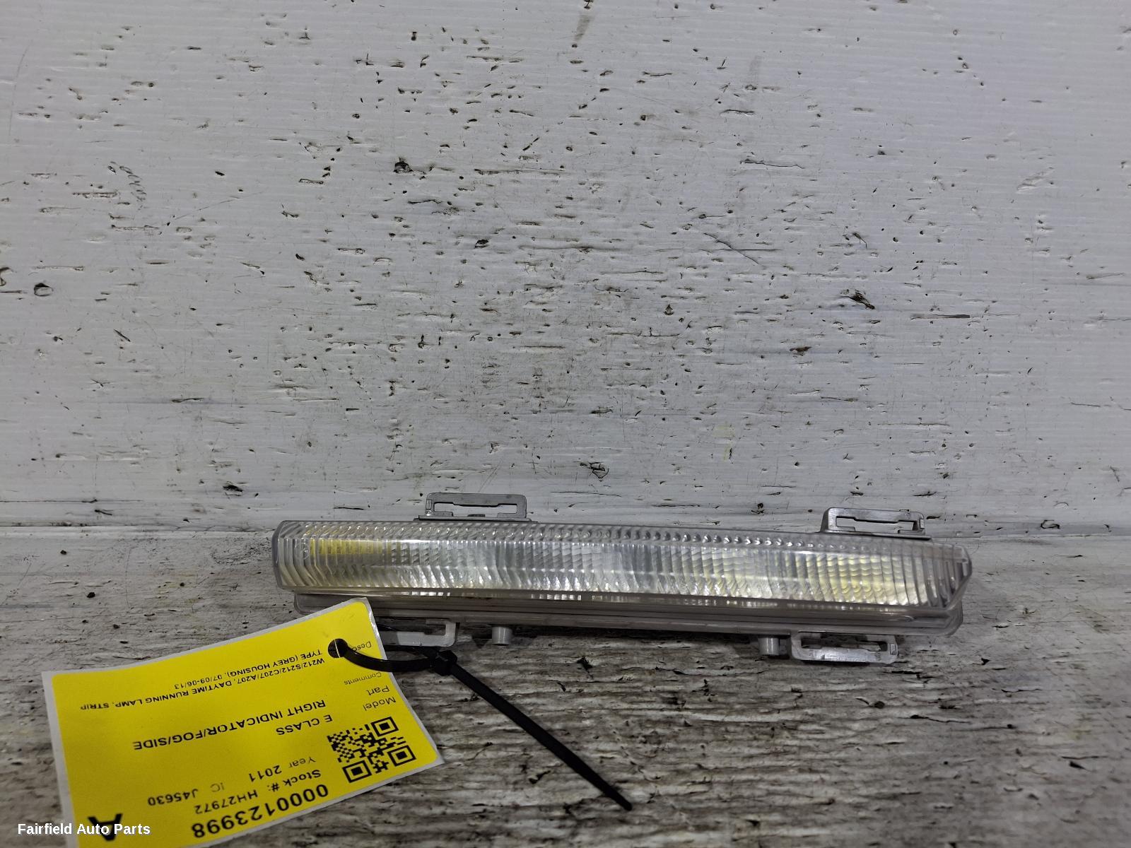 2010-2018 Mercedes E Class Right Indicator Fog Side