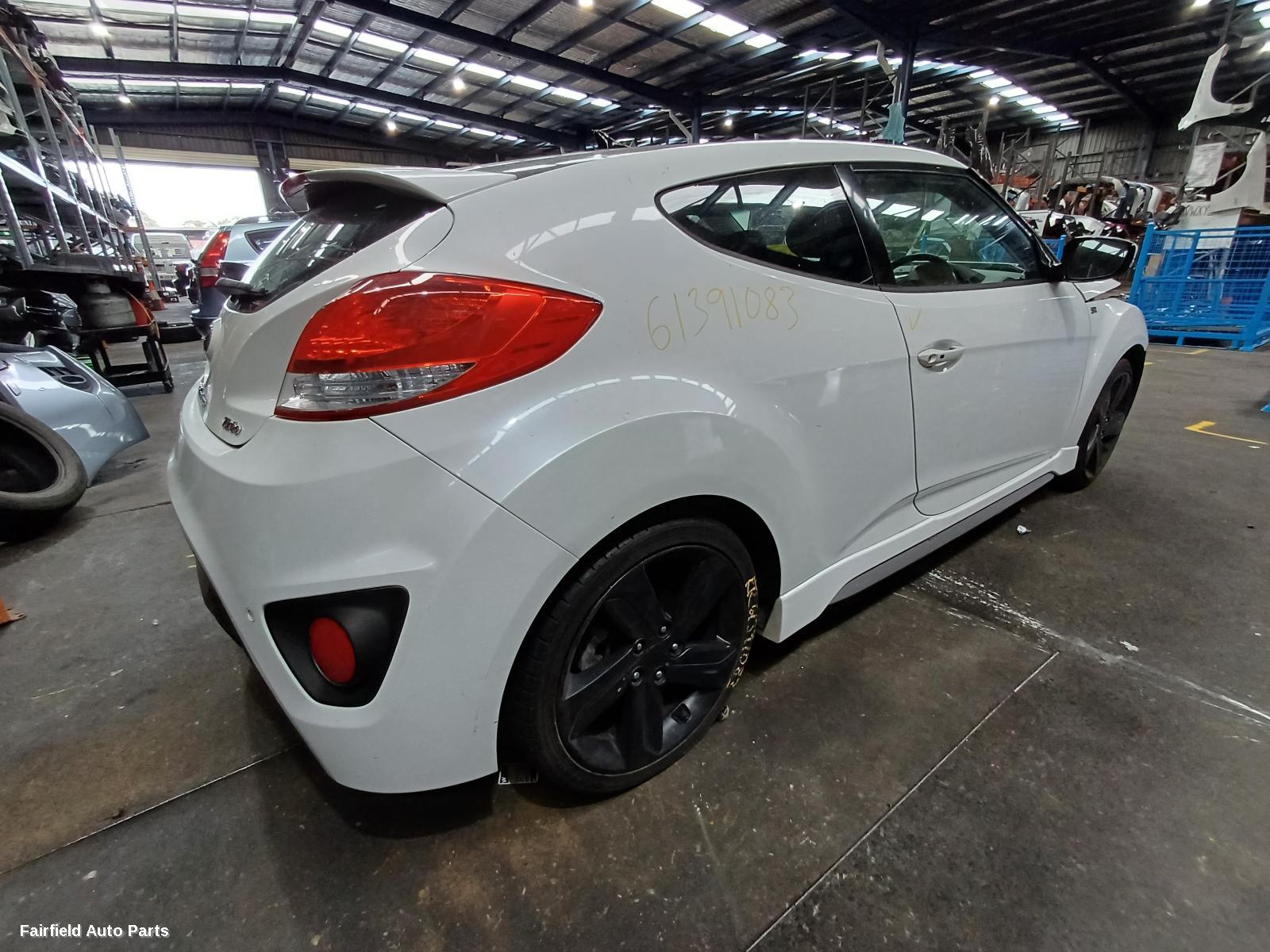 2013 Hyundai Veloster Sunvisor