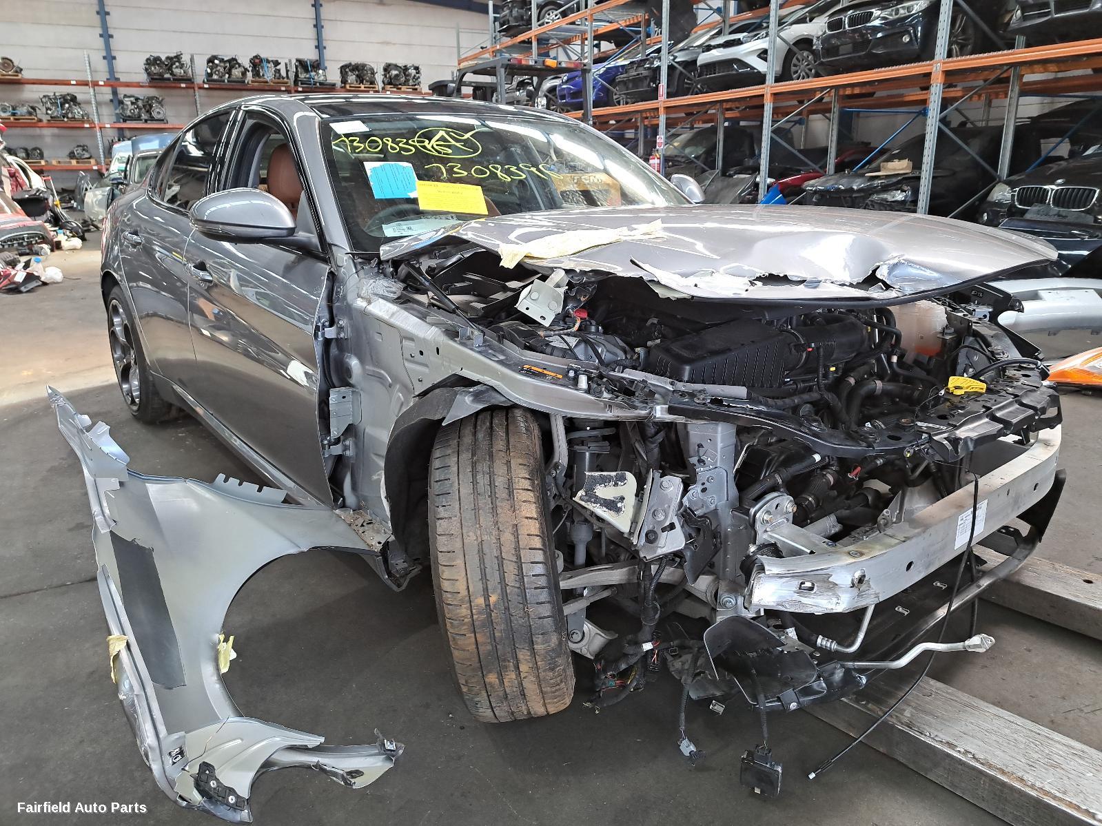 2019 Alfa Romeo Giulia Bootlid Tailgate