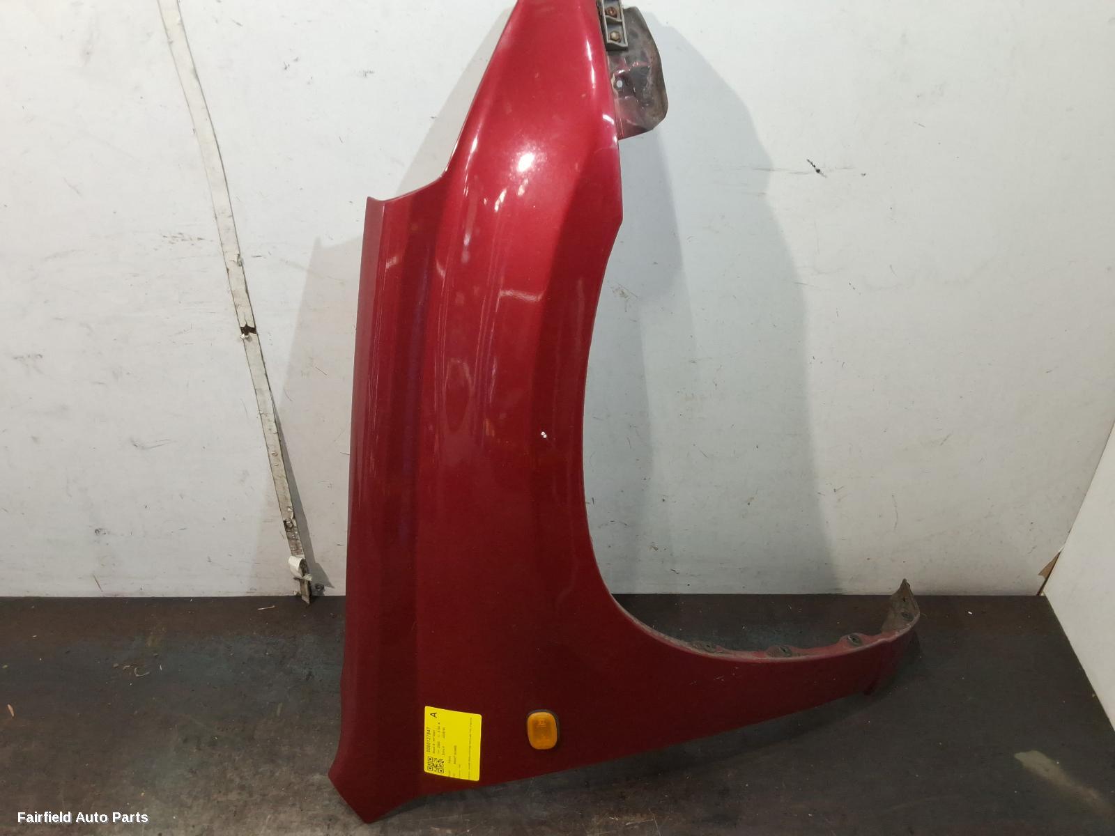 2000-2003 Toyota Rav4 Right Guard