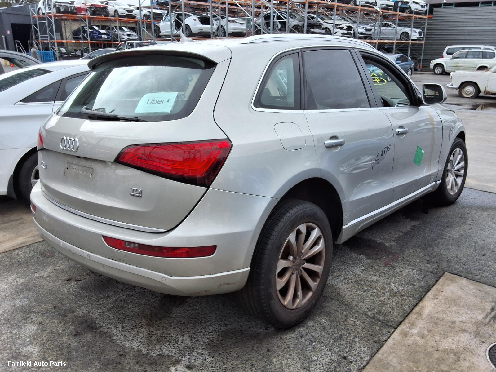 2014 Audi Q5 Right Taillight