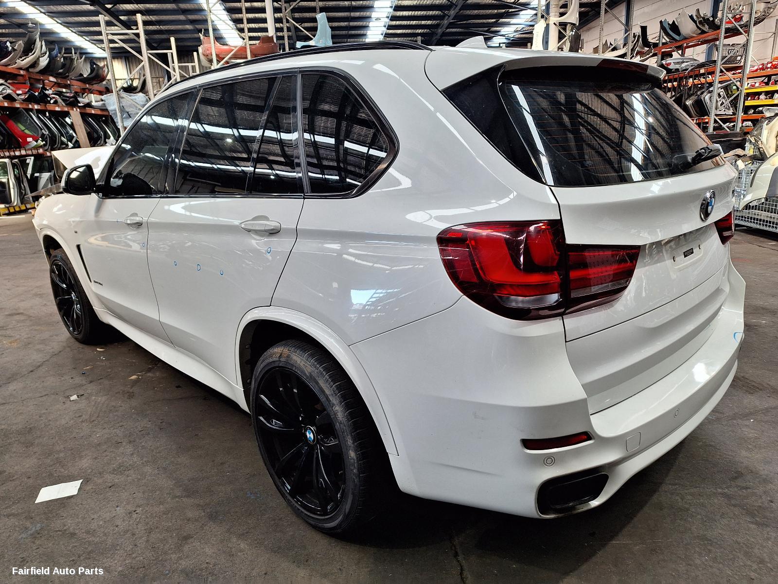 2014 Bmw X5 Courtesy Light