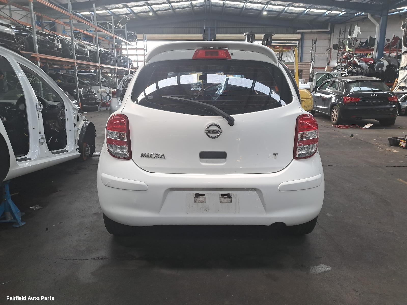 2010-2012 Nissan Micra Right Headlamp