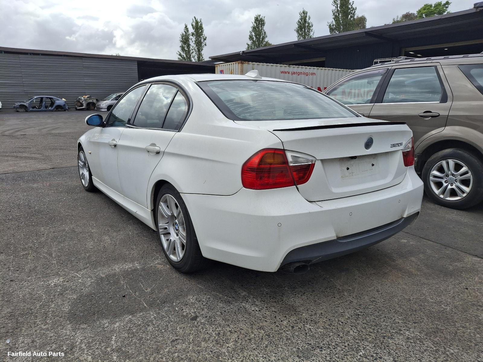 2006 Bmw 3 Series Left Door Mirror