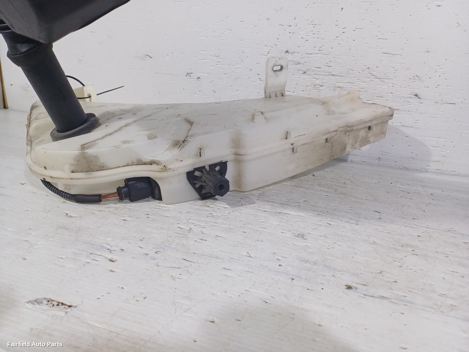 2011-2018 Audi A7 Washer Bottle