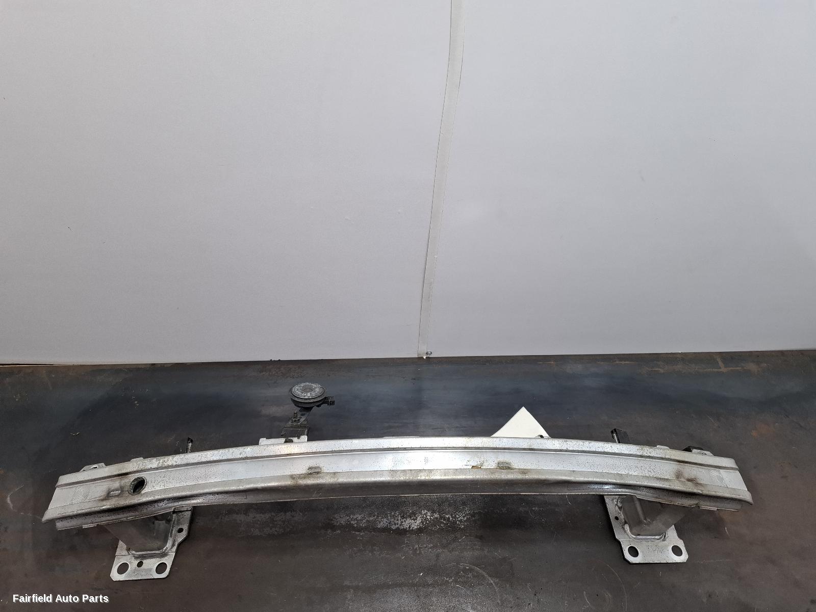 2013-2016 Renault Megane F Bar Reinforc Brack
