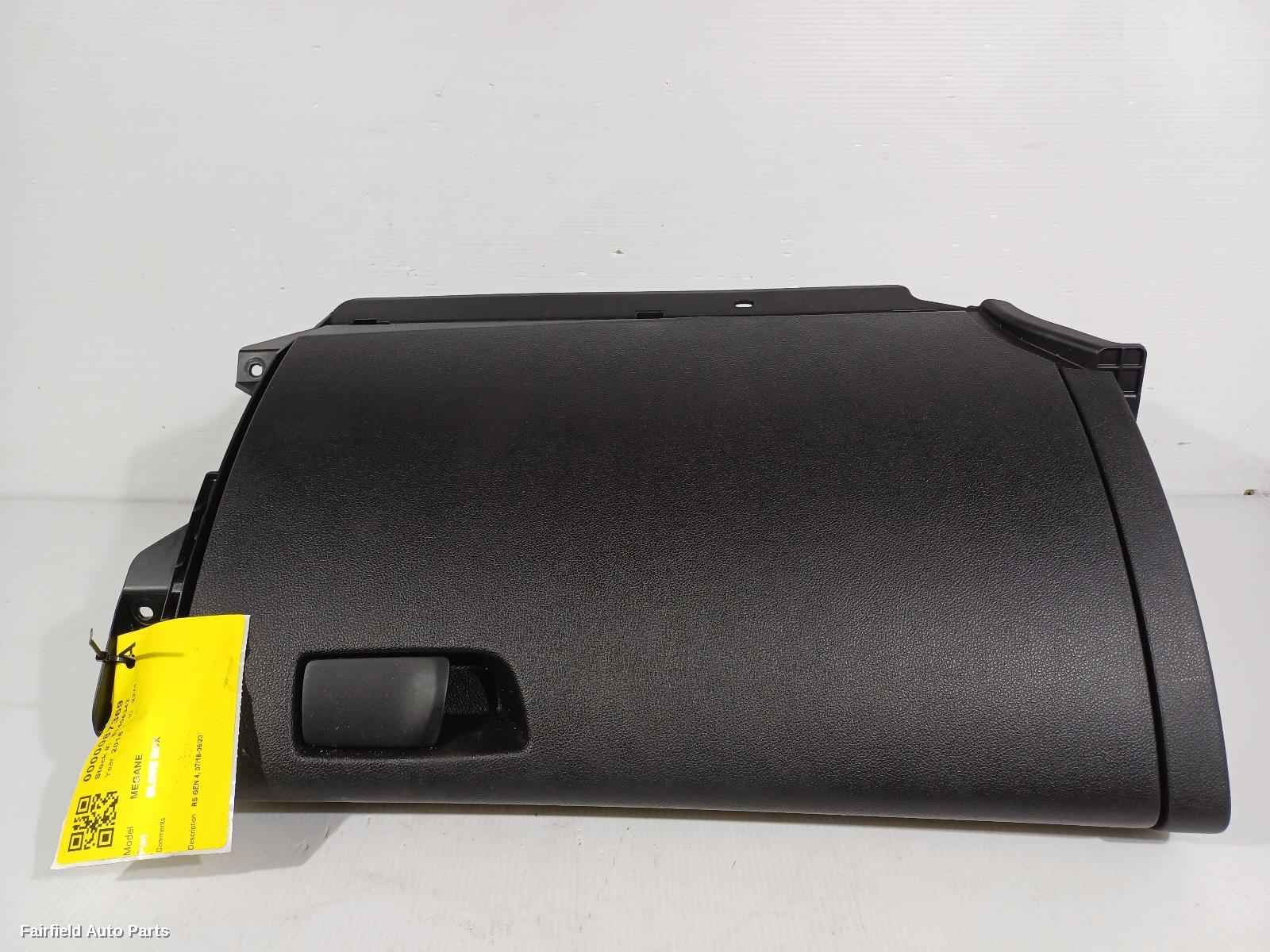 2018-2023 Renault Megane Glove Box