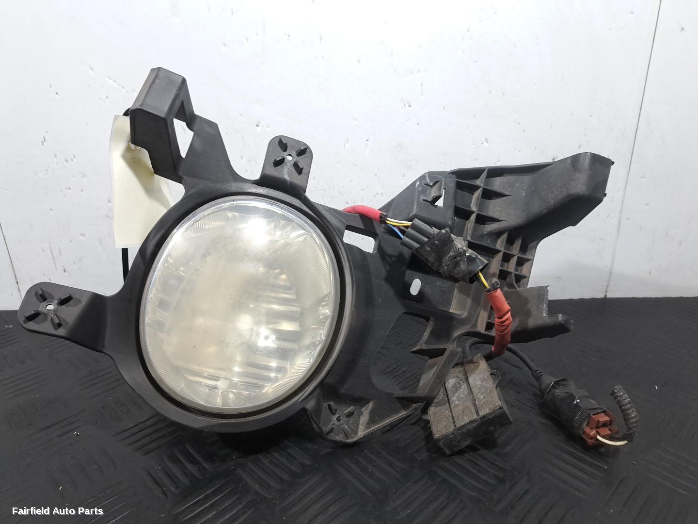 2005-2019 Toyota Estima Right Indicator Fog Side