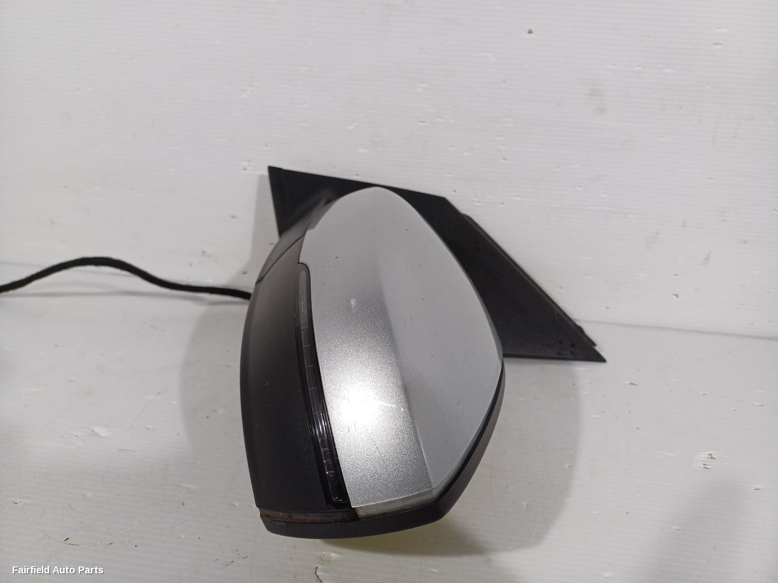 2014-2017 Volkswagen Polo Left Door Mirror