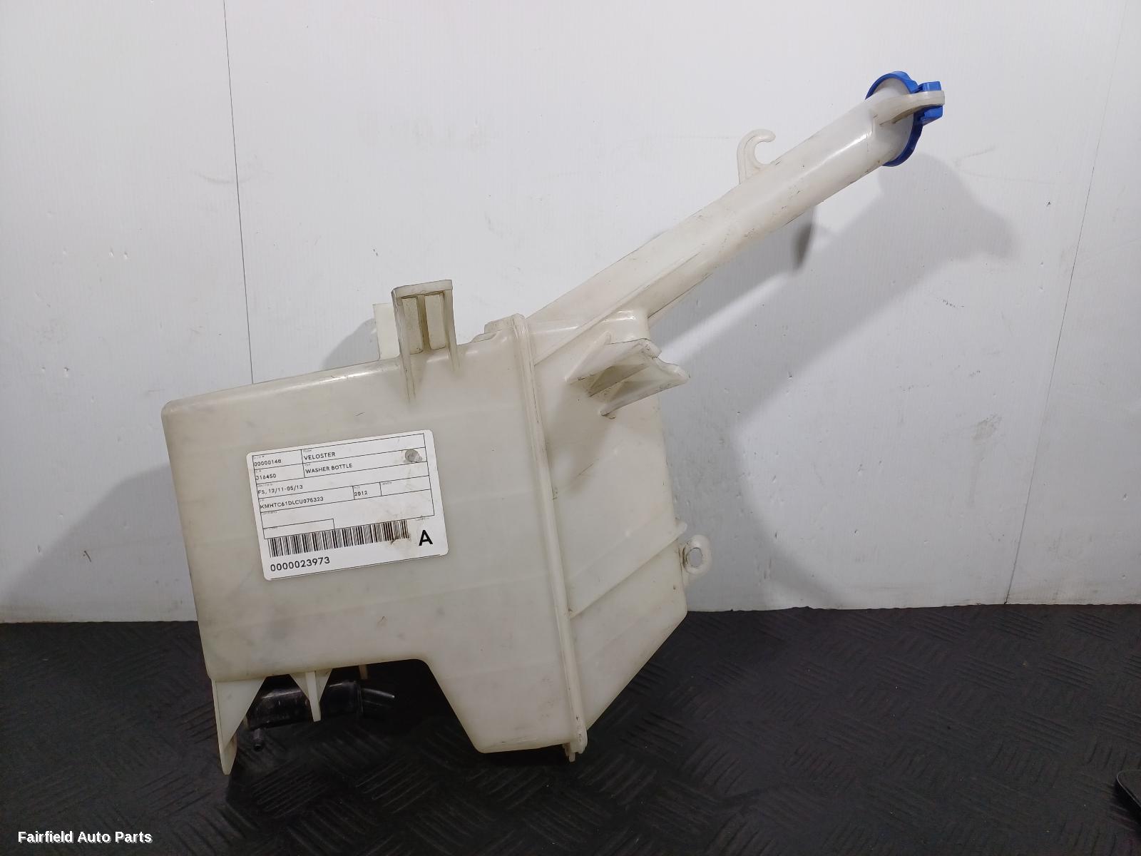 2011-2013 Hyundai Veloster Washer Bottle