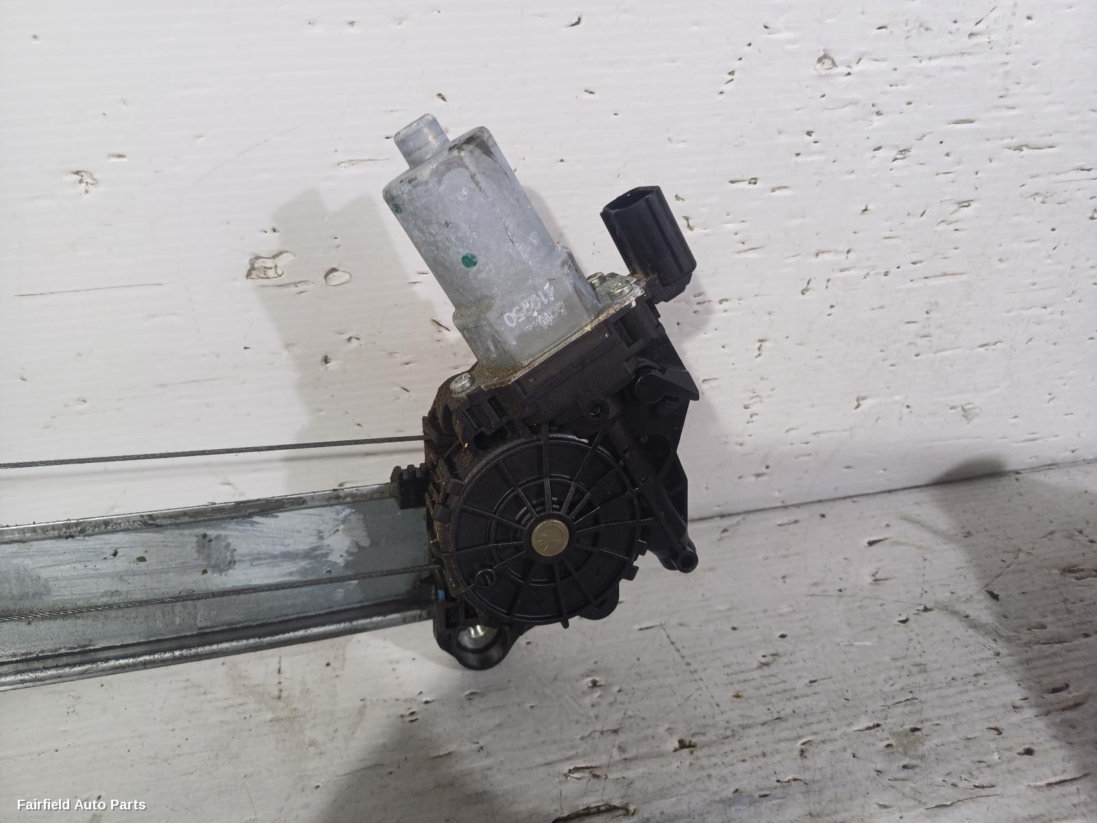 2014-2021 Honda Hrv Right Front Window Reg Motor