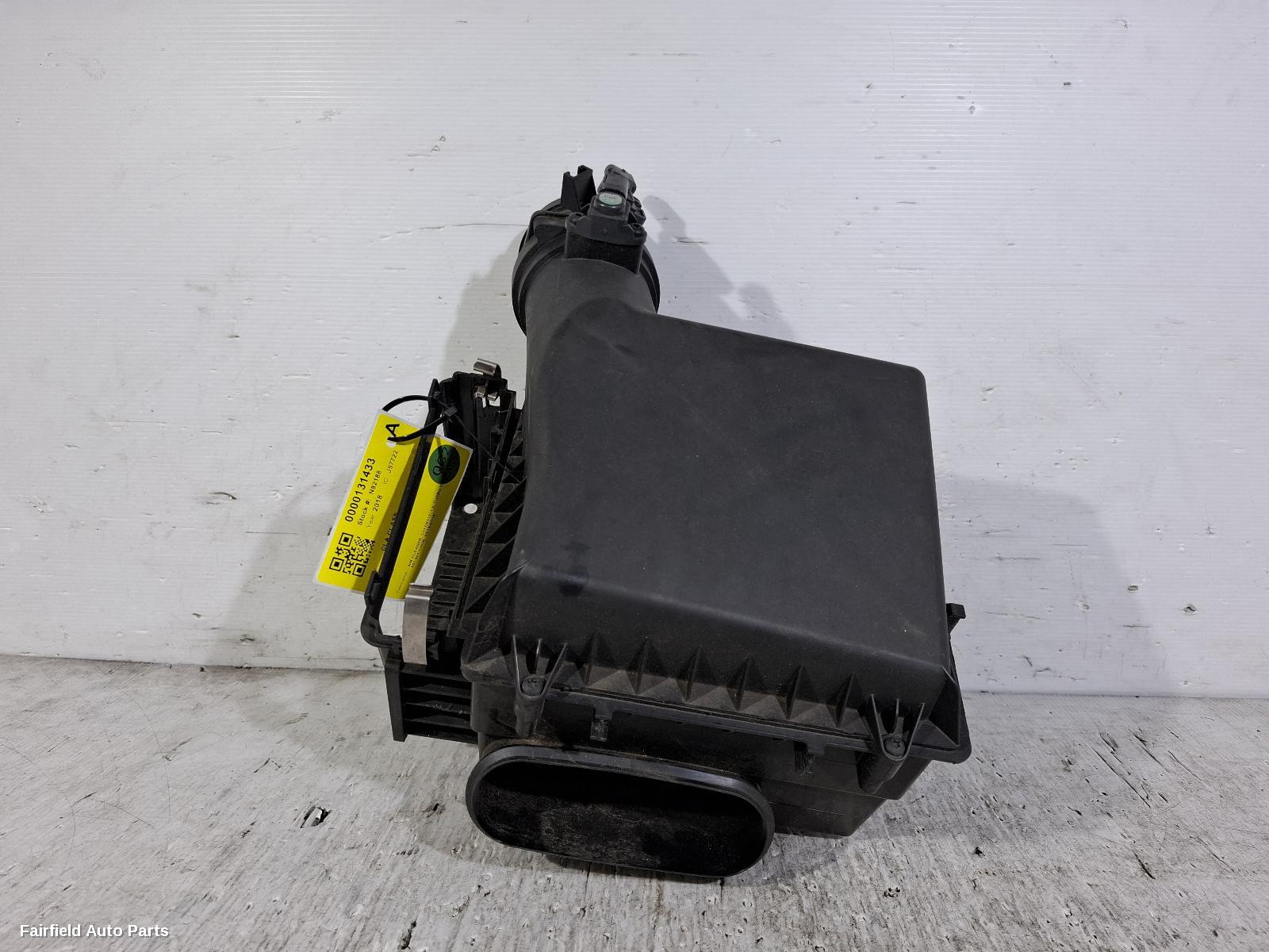 2013-2019 Mercedes Cla Class Air Cleaner Box