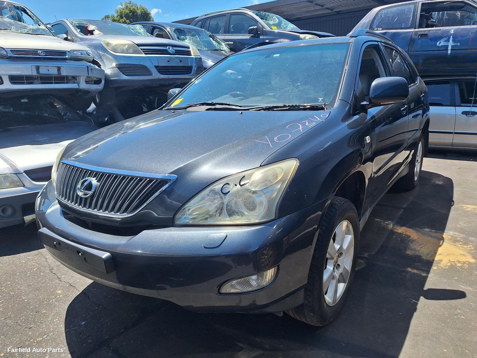 2003 Lexus Rx Series Washer Bottle