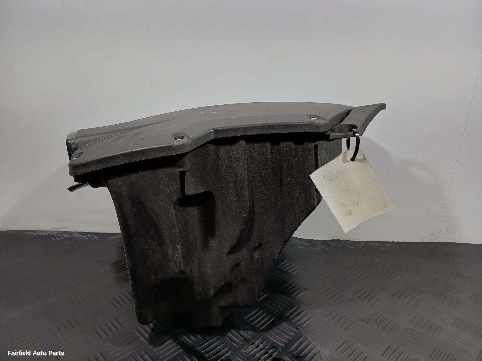 2004-2013 Bmw 1 Series Air Cleaner Box