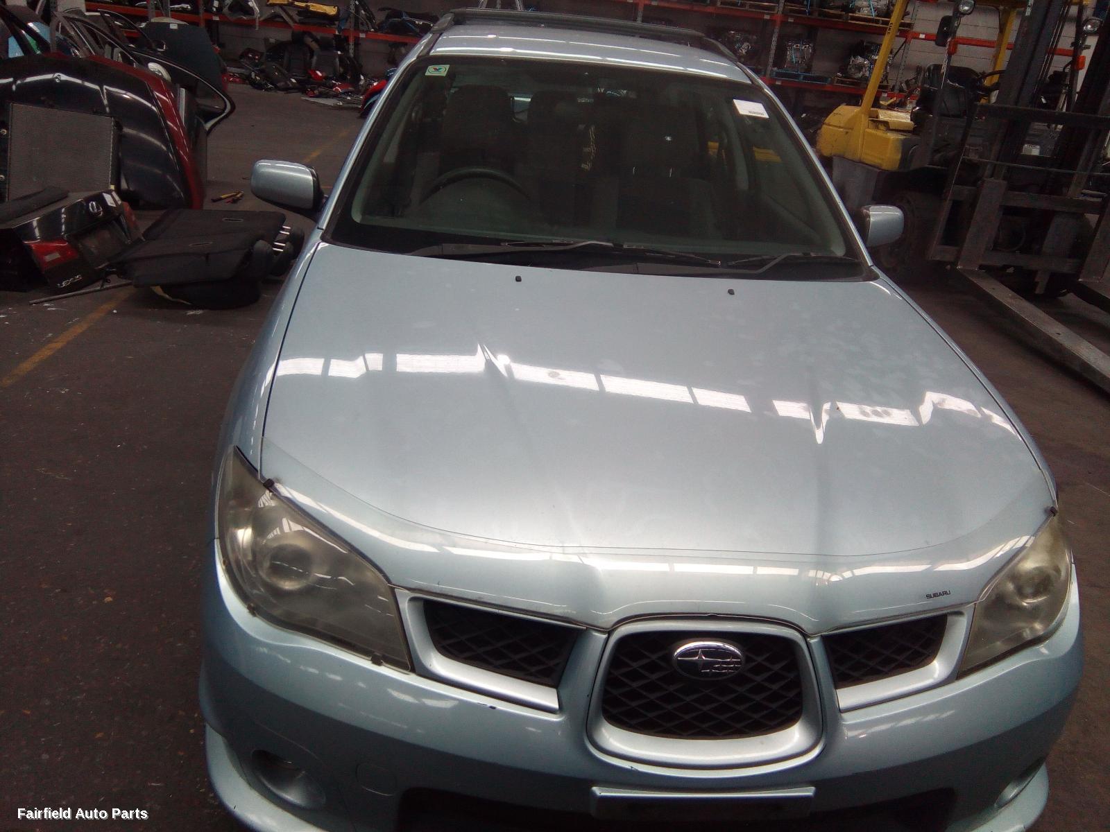 2006 Subaru Impreza Right Guard