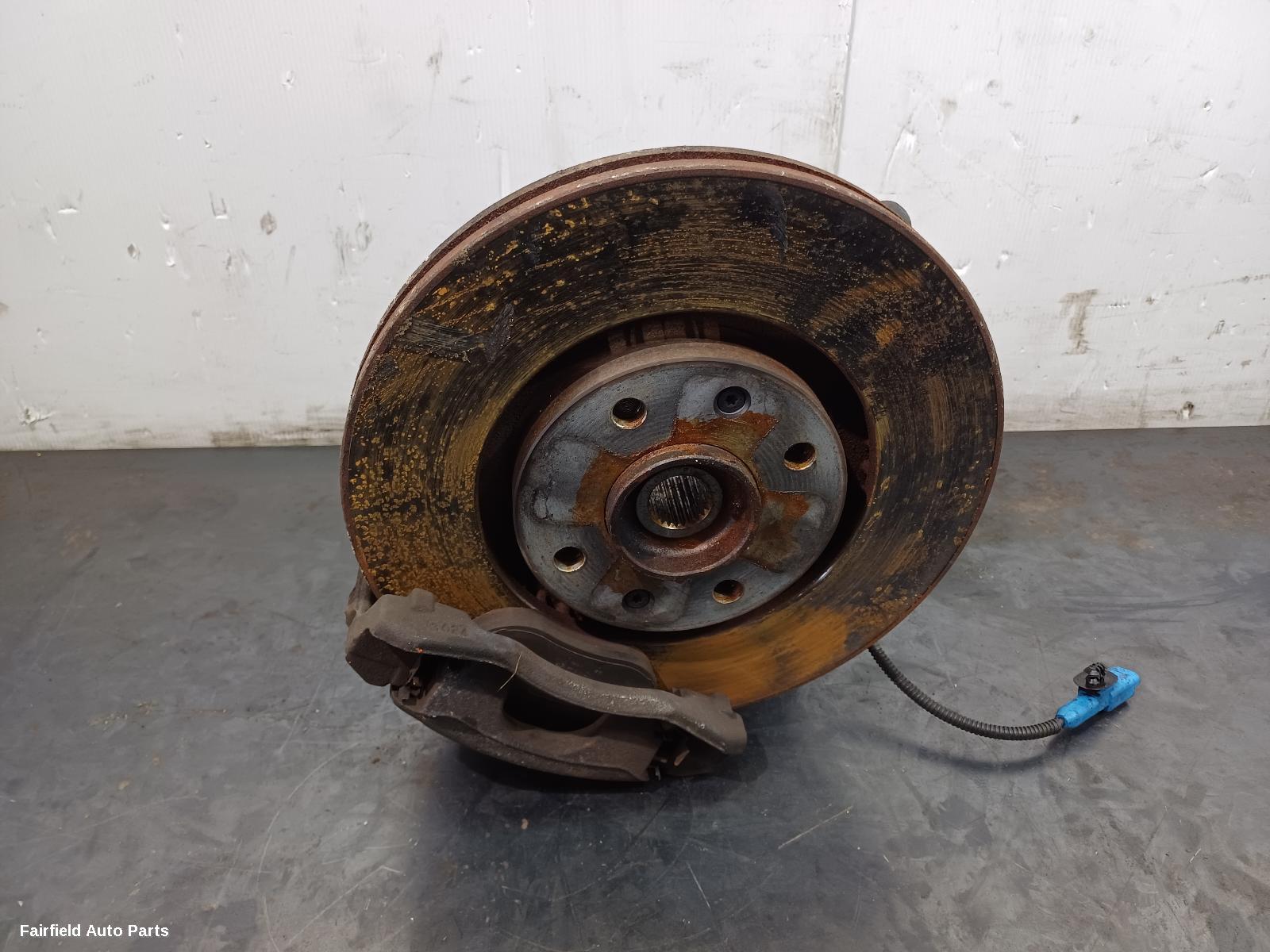 2010-2016 Citroen Ds3 Right Front Hub Assembly