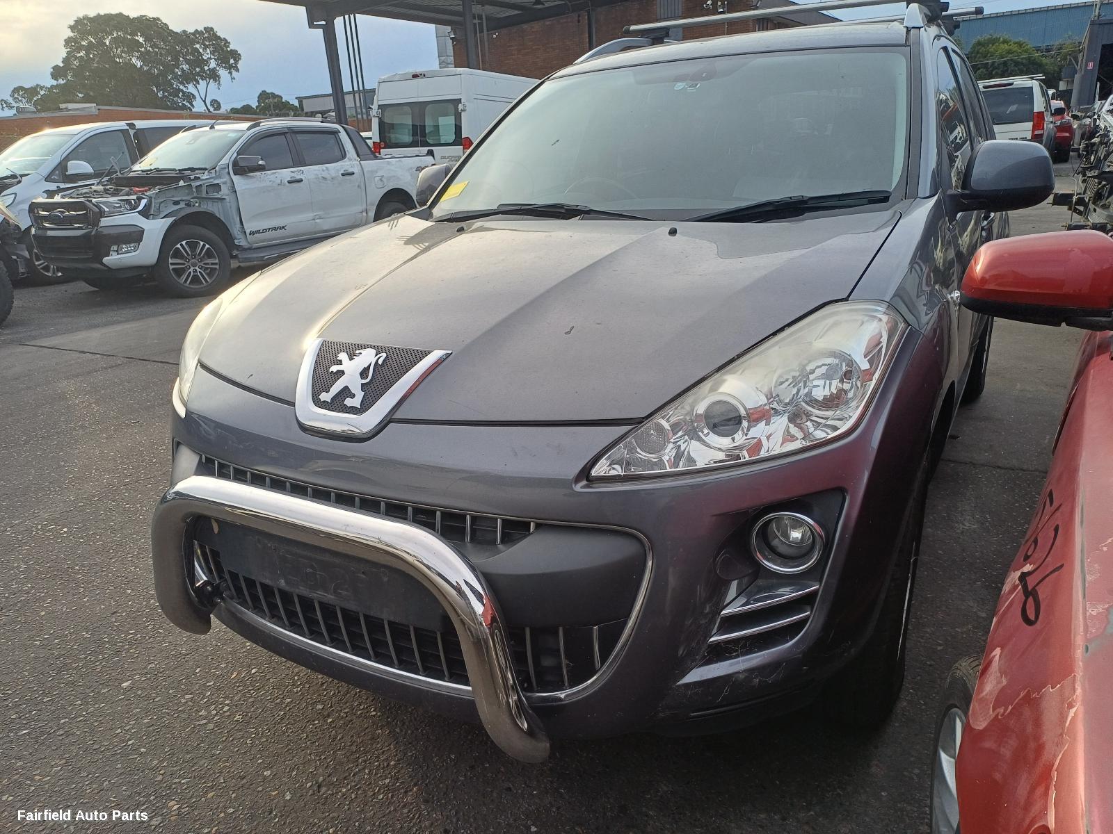 2011 Peugeot 4007 Left Guard