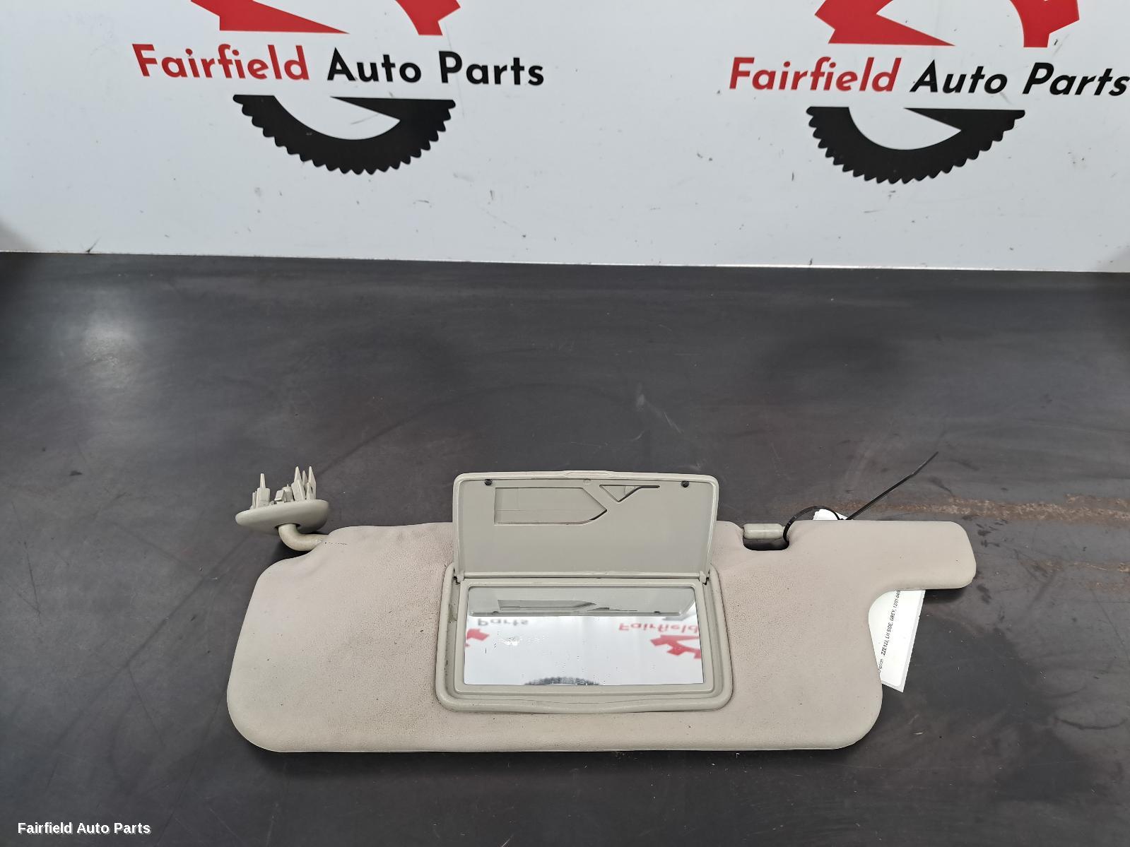 2001-2007 Toyota Corolla Sunvisor