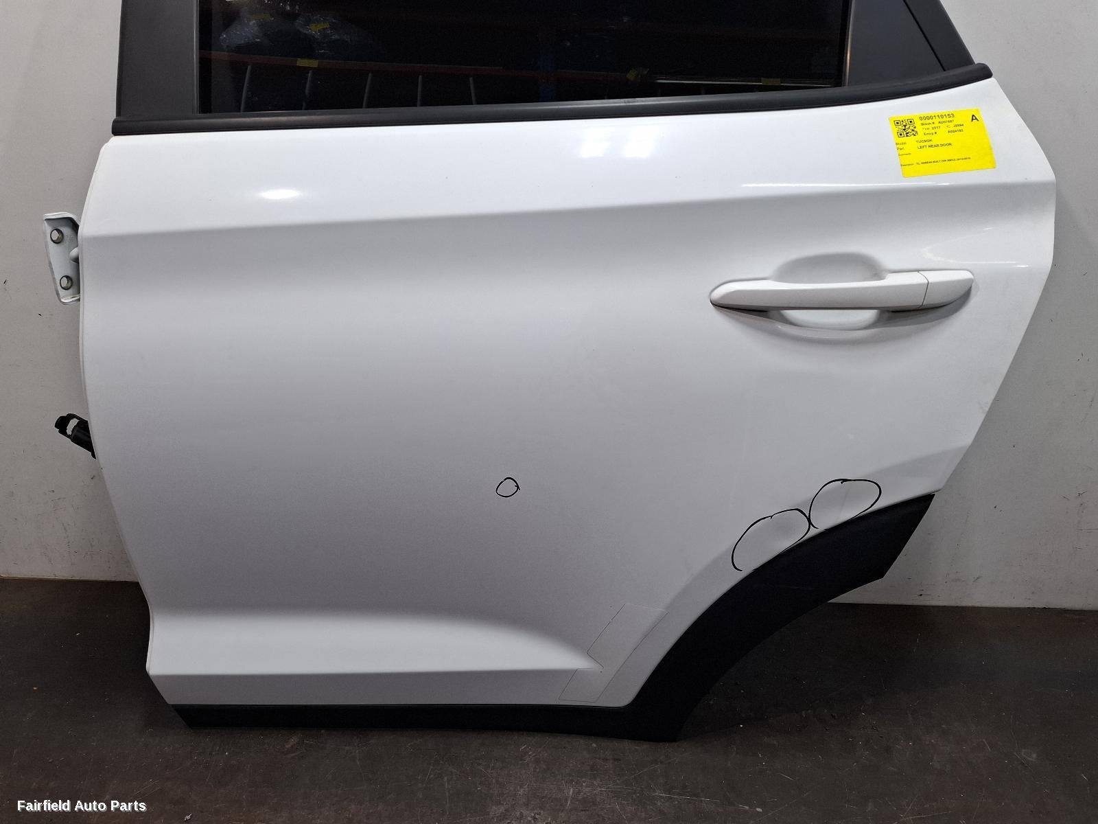 2015-2018 Hyundai Tucson Left Rear Door Sliding