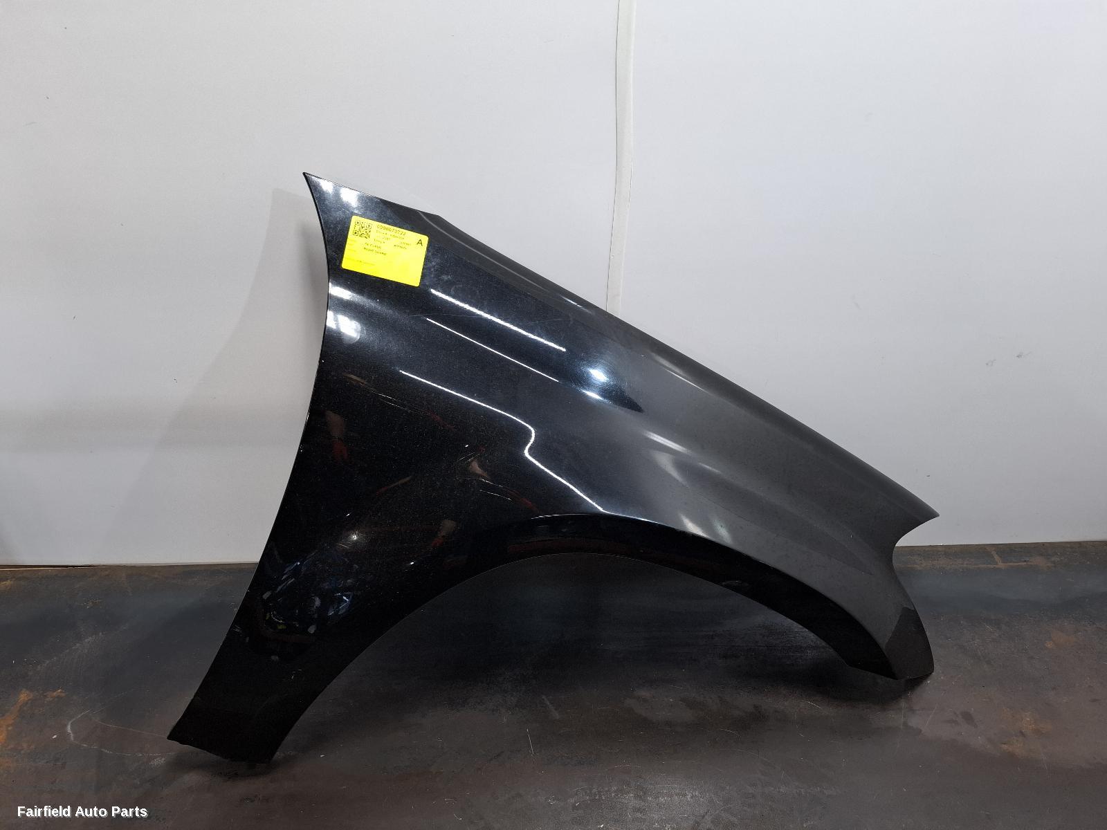 2006-2012 Mercedes Gl Class Right Guard
