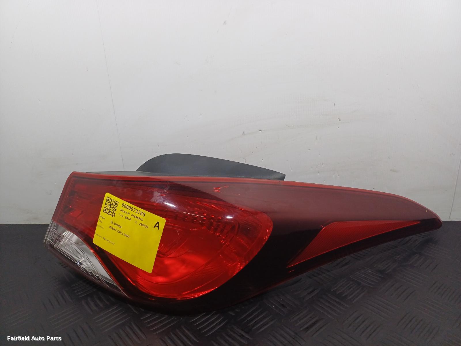 2013-2015 Hyundai Elantra Right Taillight